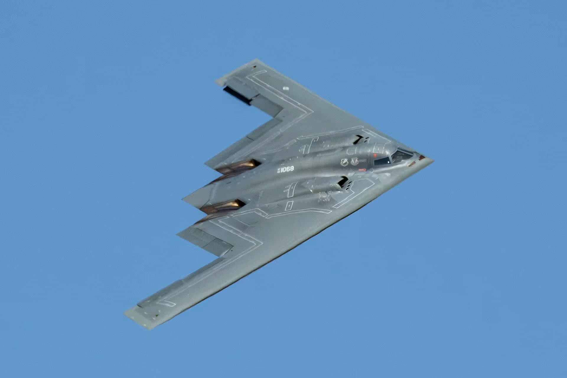 Unidentified — Aircraft at Edwards Air Force Base