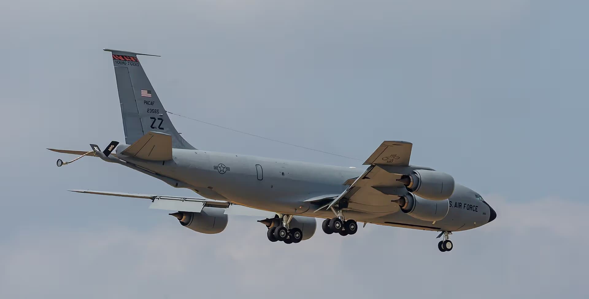 Unidentified — Boeing