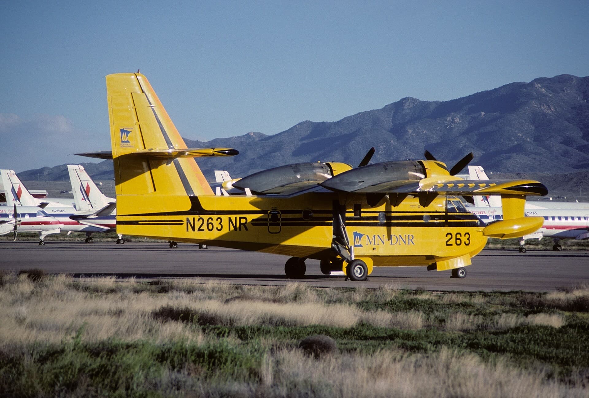 N263NR — Twin-engine aircraft