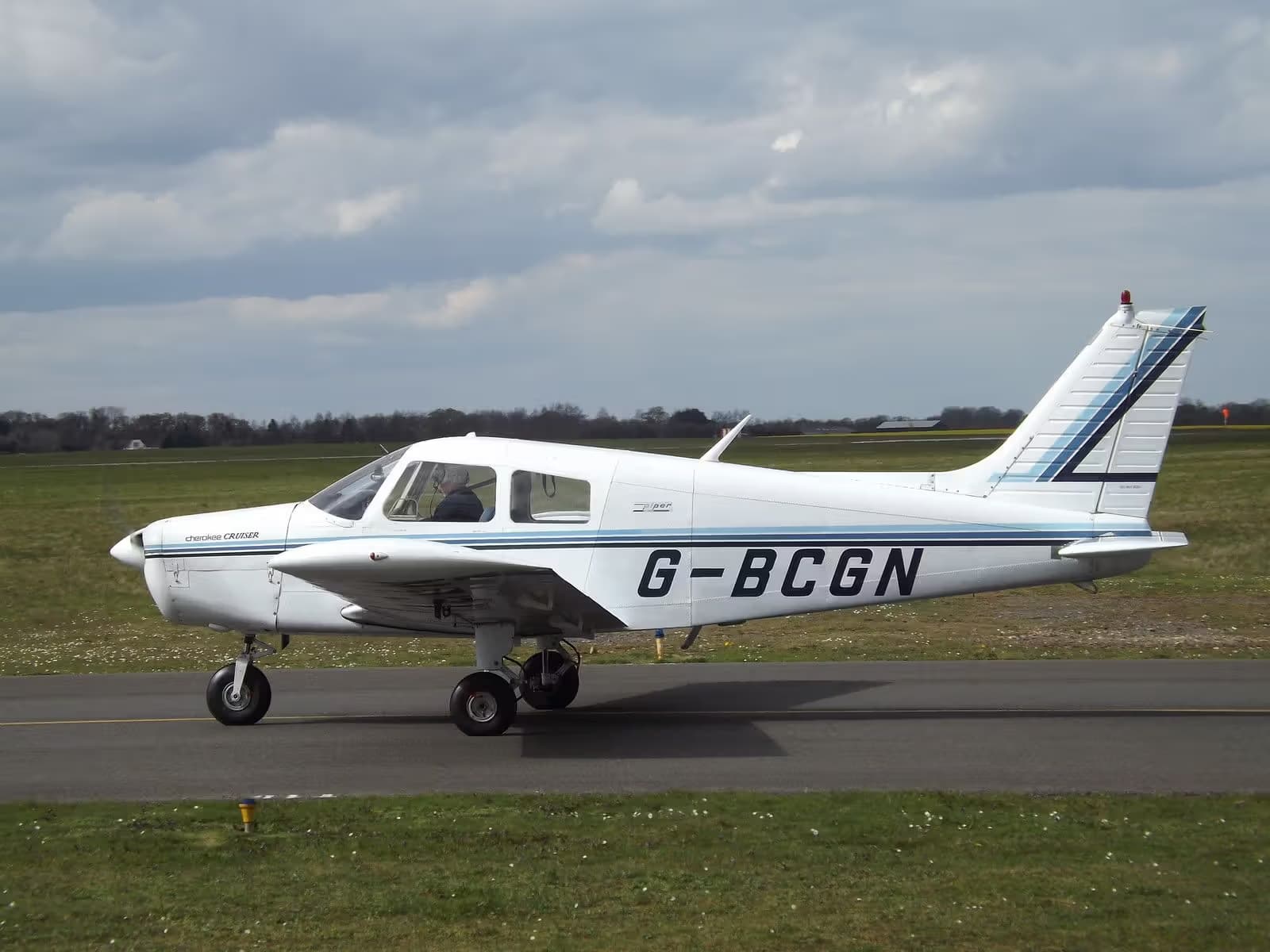 G-BCGN — Piper
