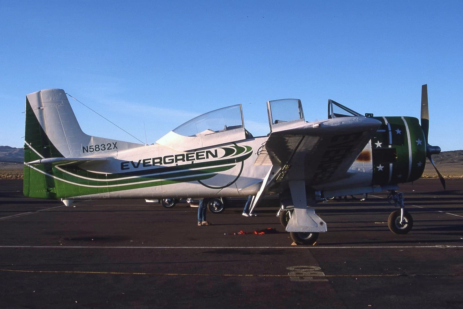 N5832X — Aircraft