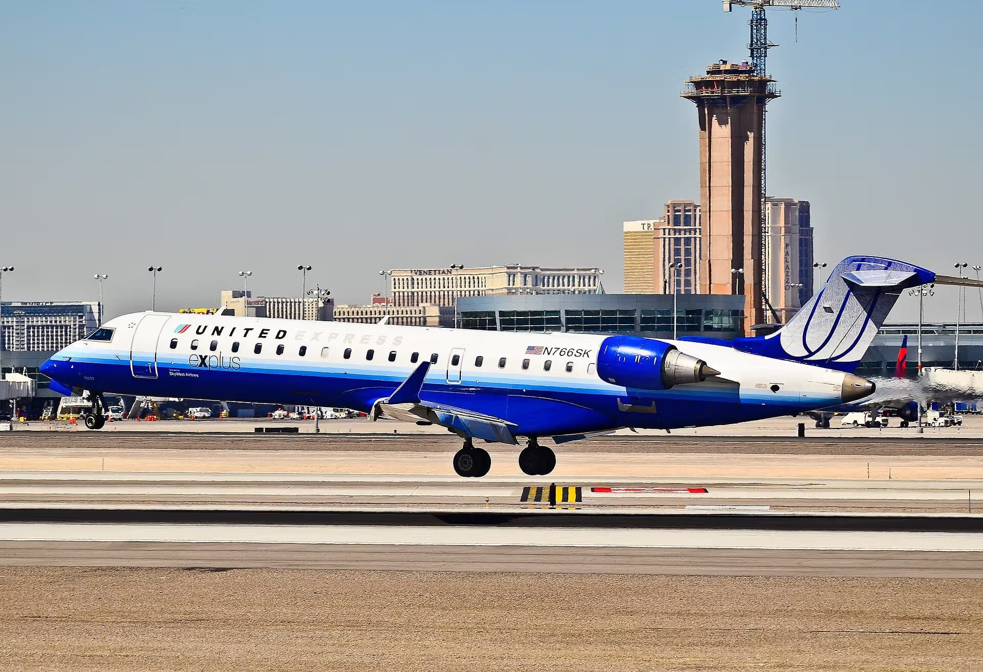 N766SK — Bombardier