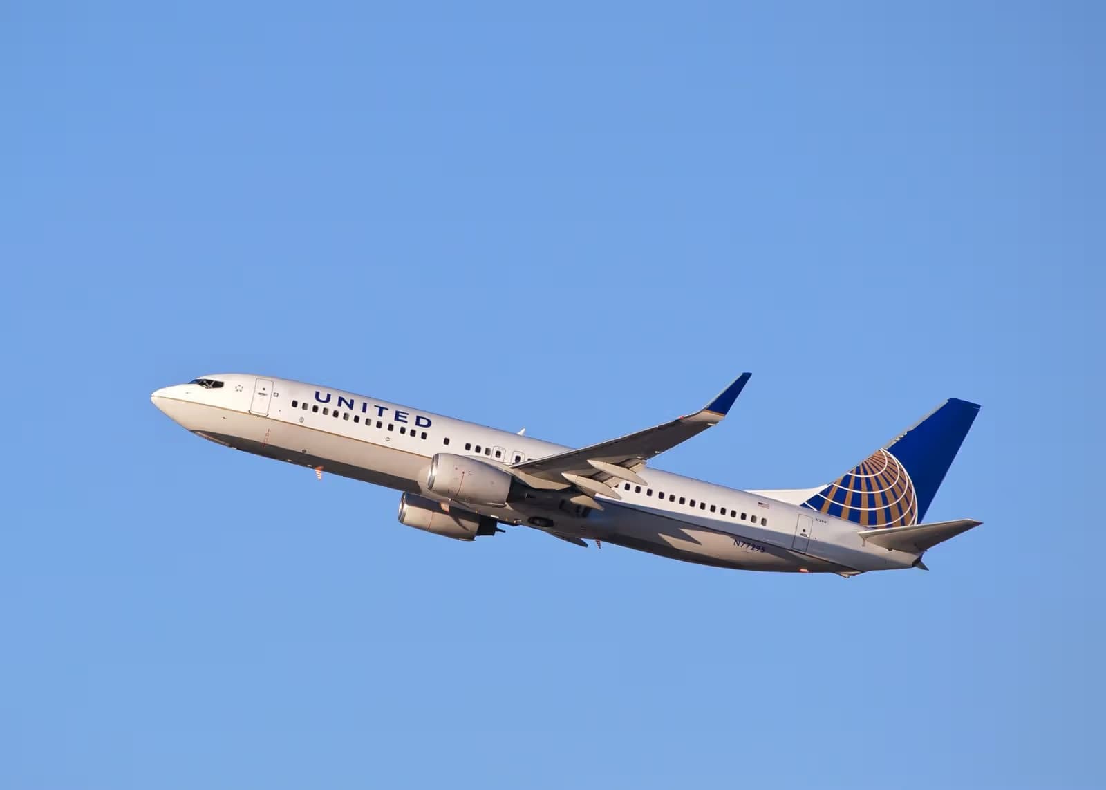 N77295 — Boeing