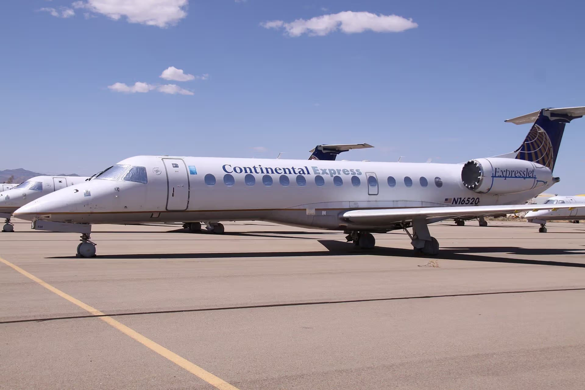 N16520 — Aircraft
