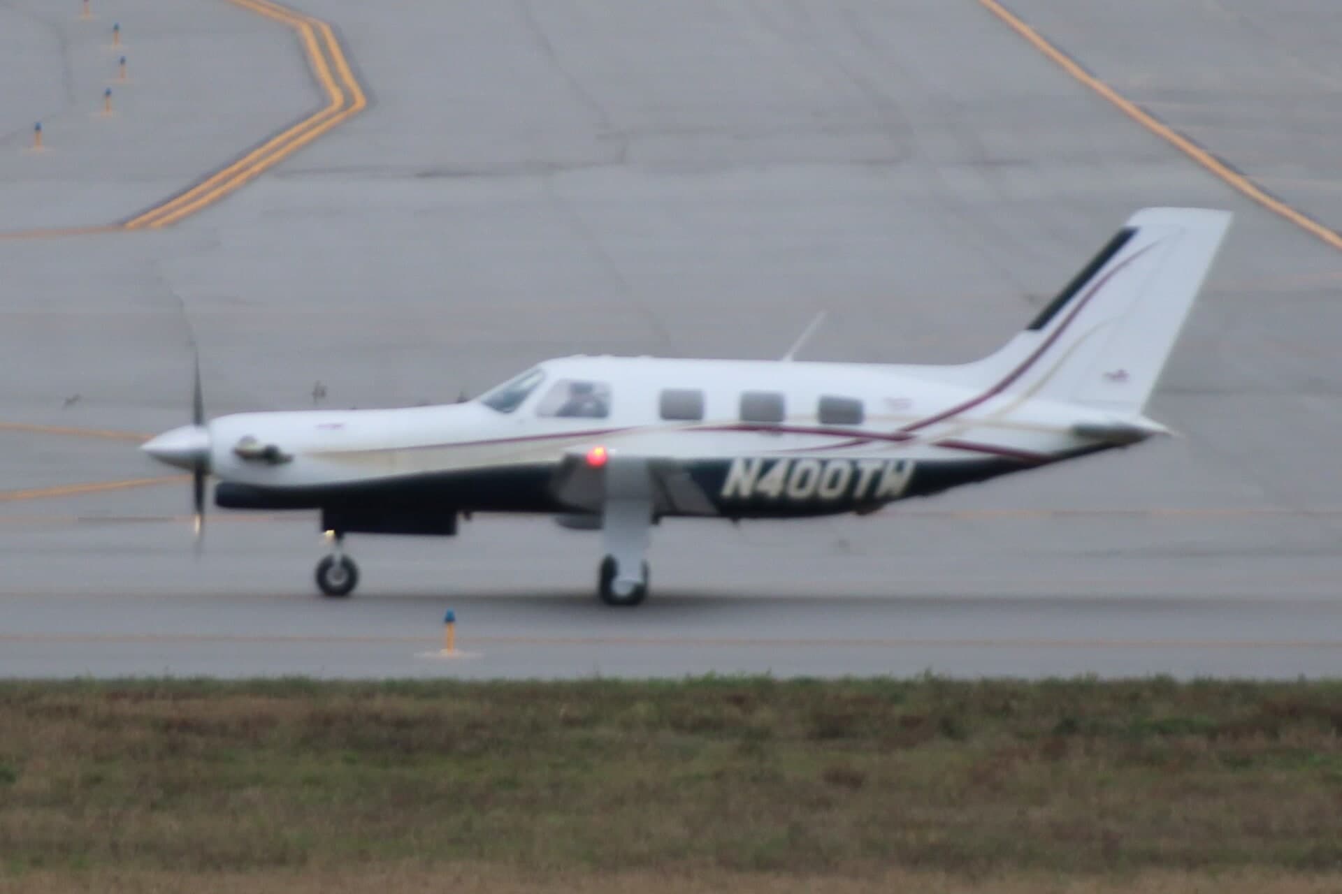 N400TW — Single-engine aircraft
