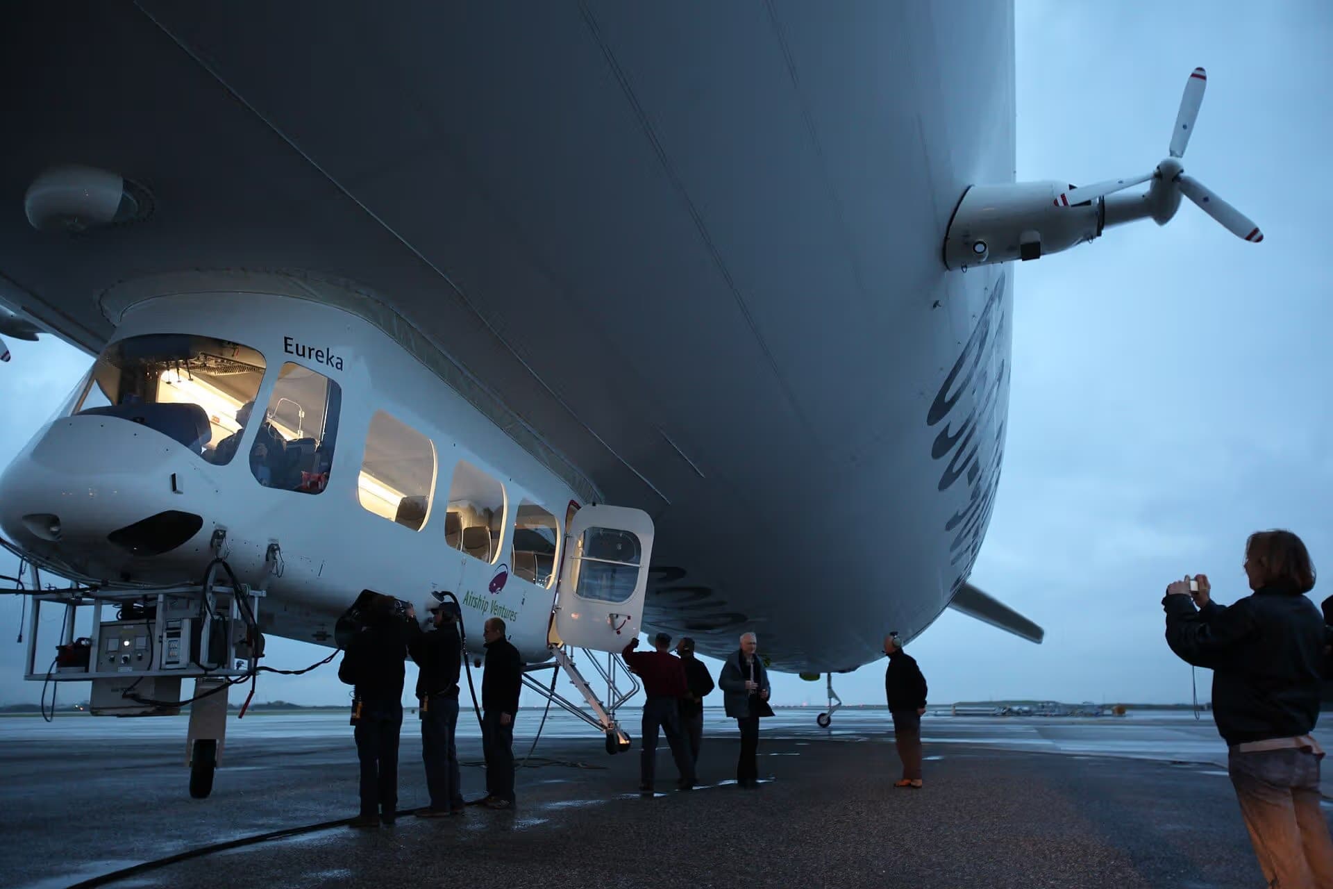 N704LZ — Aircraft