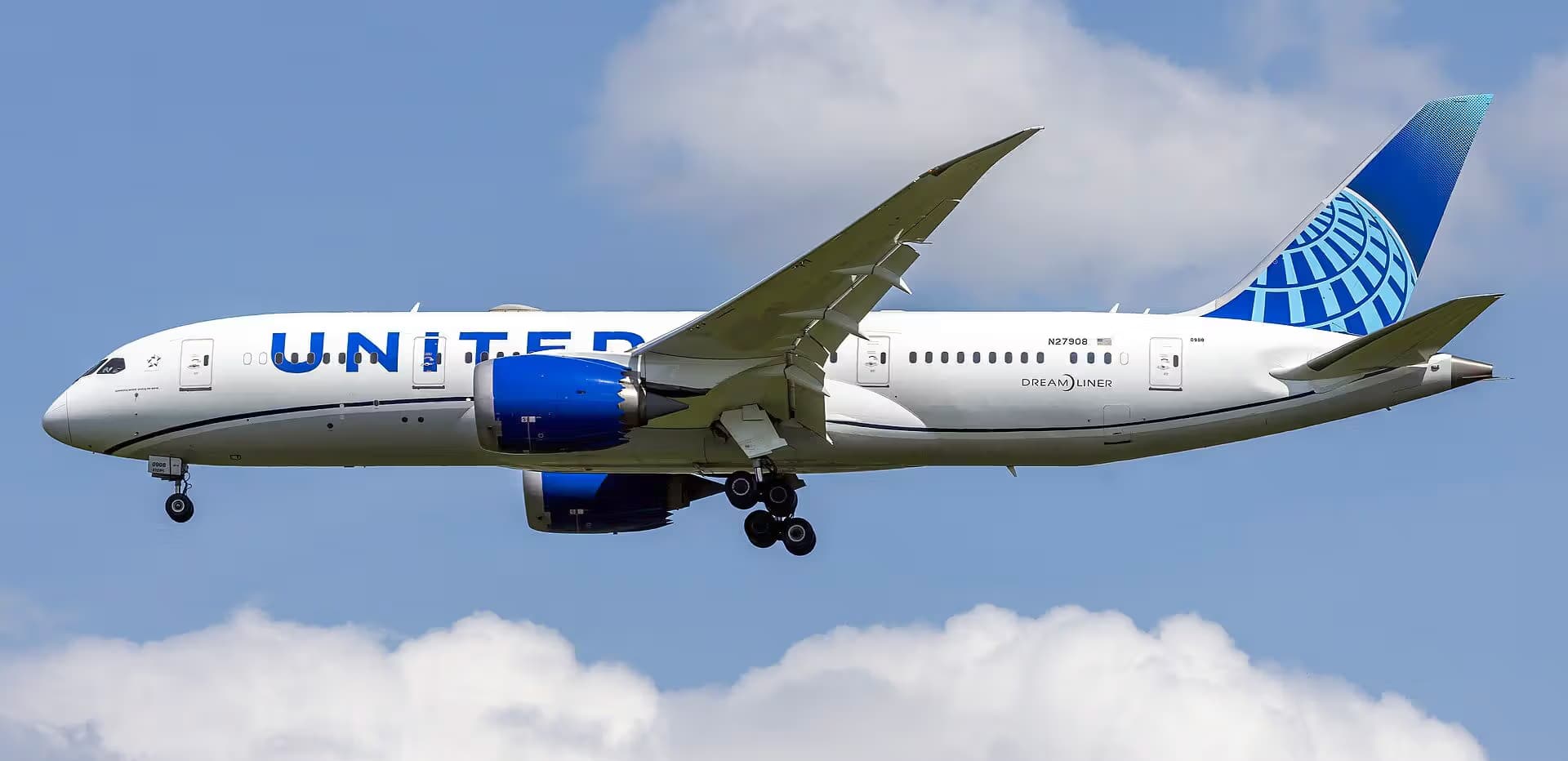 N27908 — Boeing