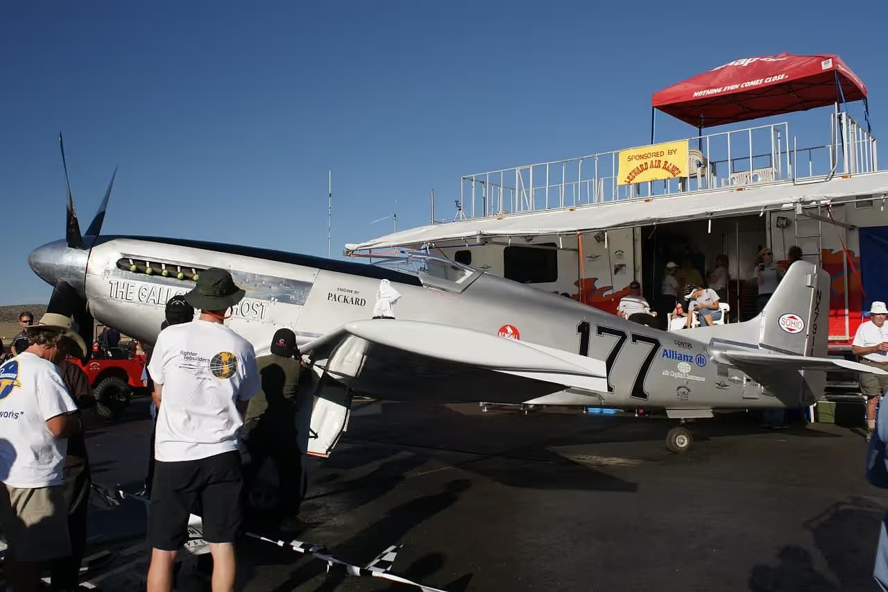 Unidentified — Warbird