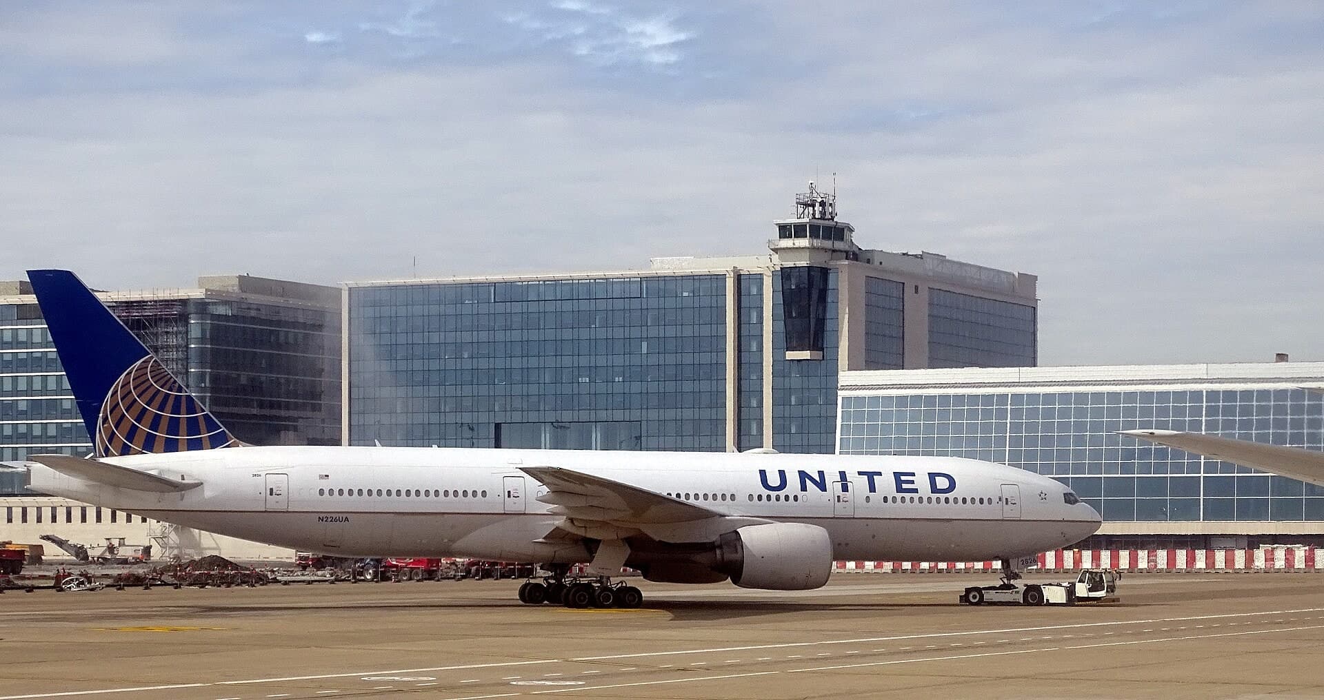 N226UA — Boeing