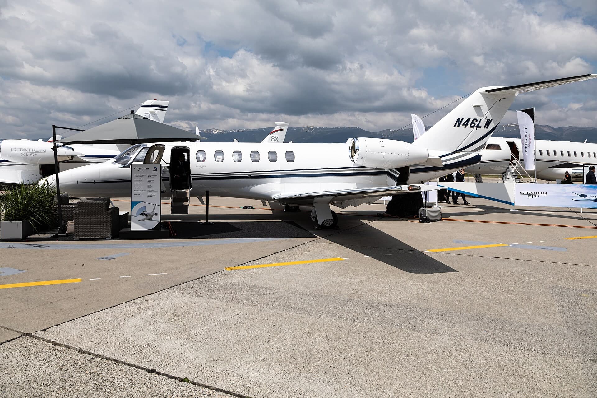 N46LW — Cessna
