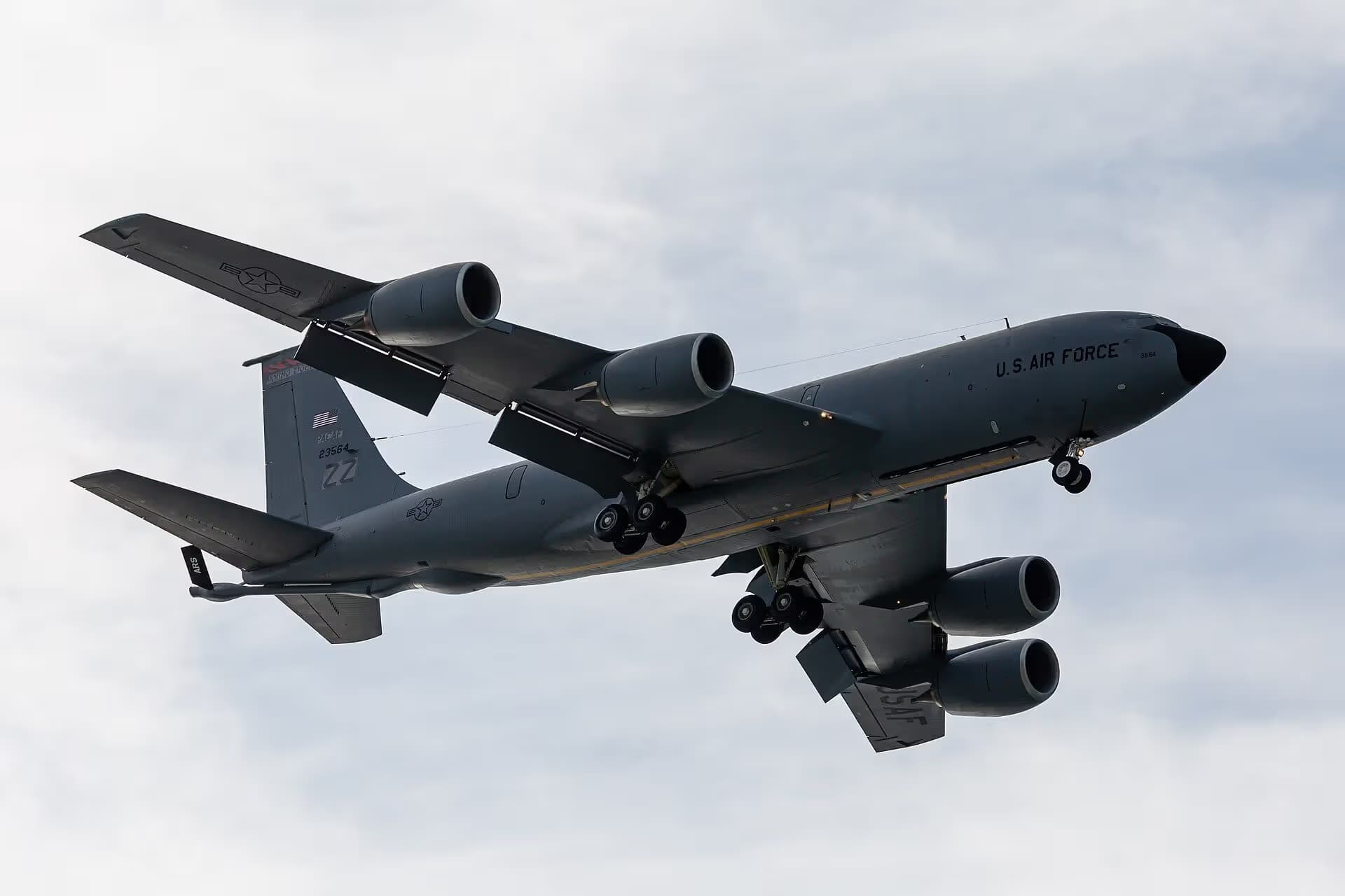 Unidentified — Boeing