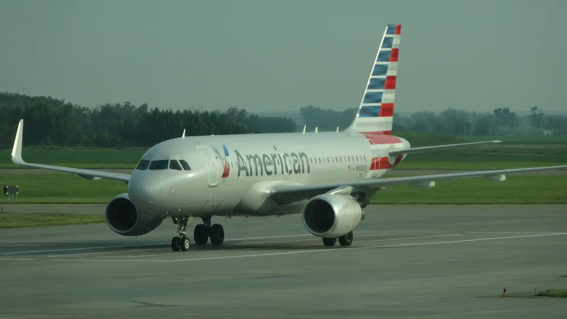 N93003 — Twin-engine aircraft