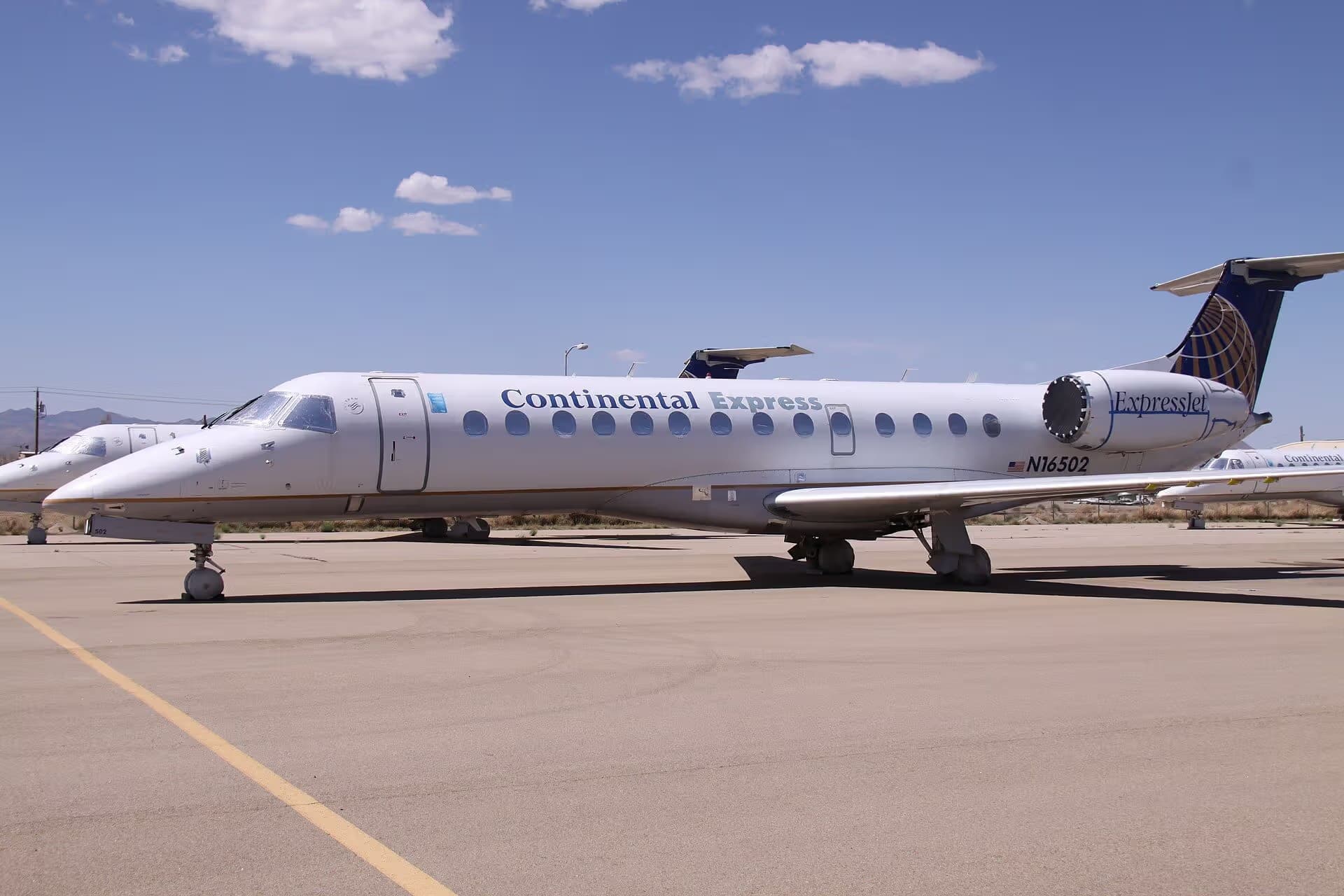 N16502 — Embraer