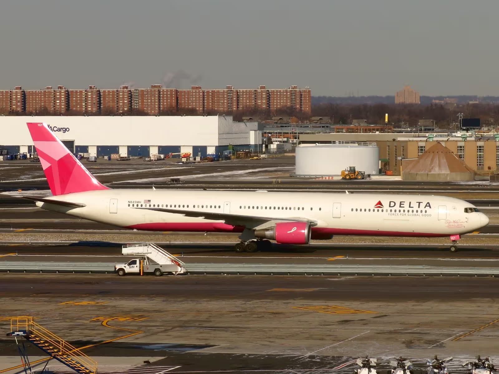 N845MH — Boeing