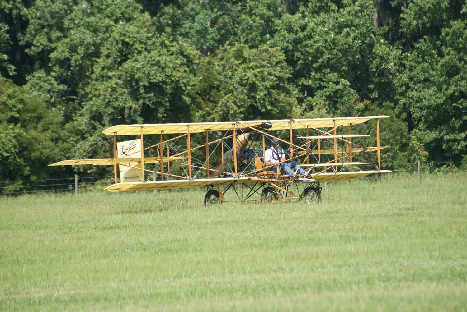 Unidentified — Aircraft