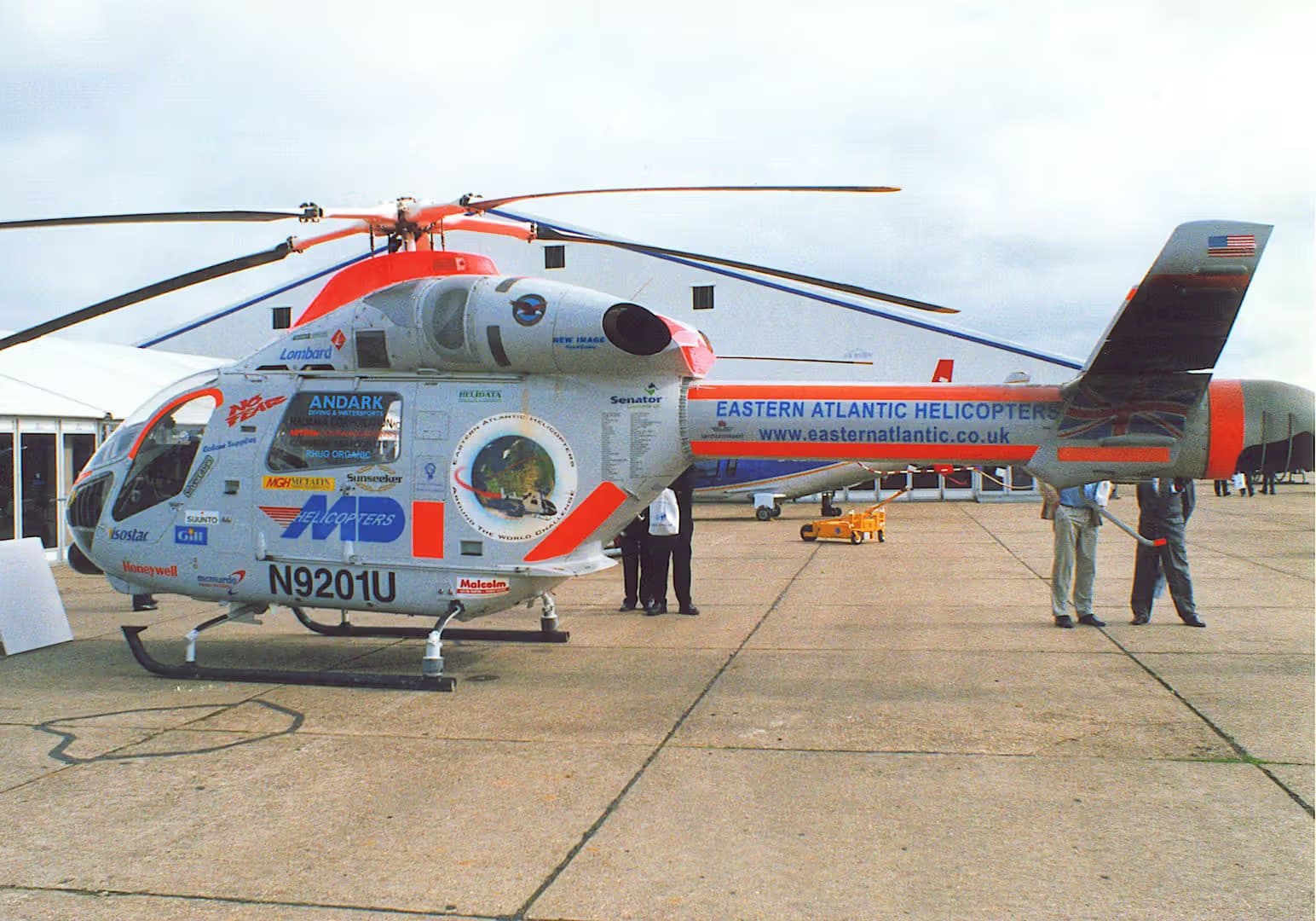 N9201U — Helicopter