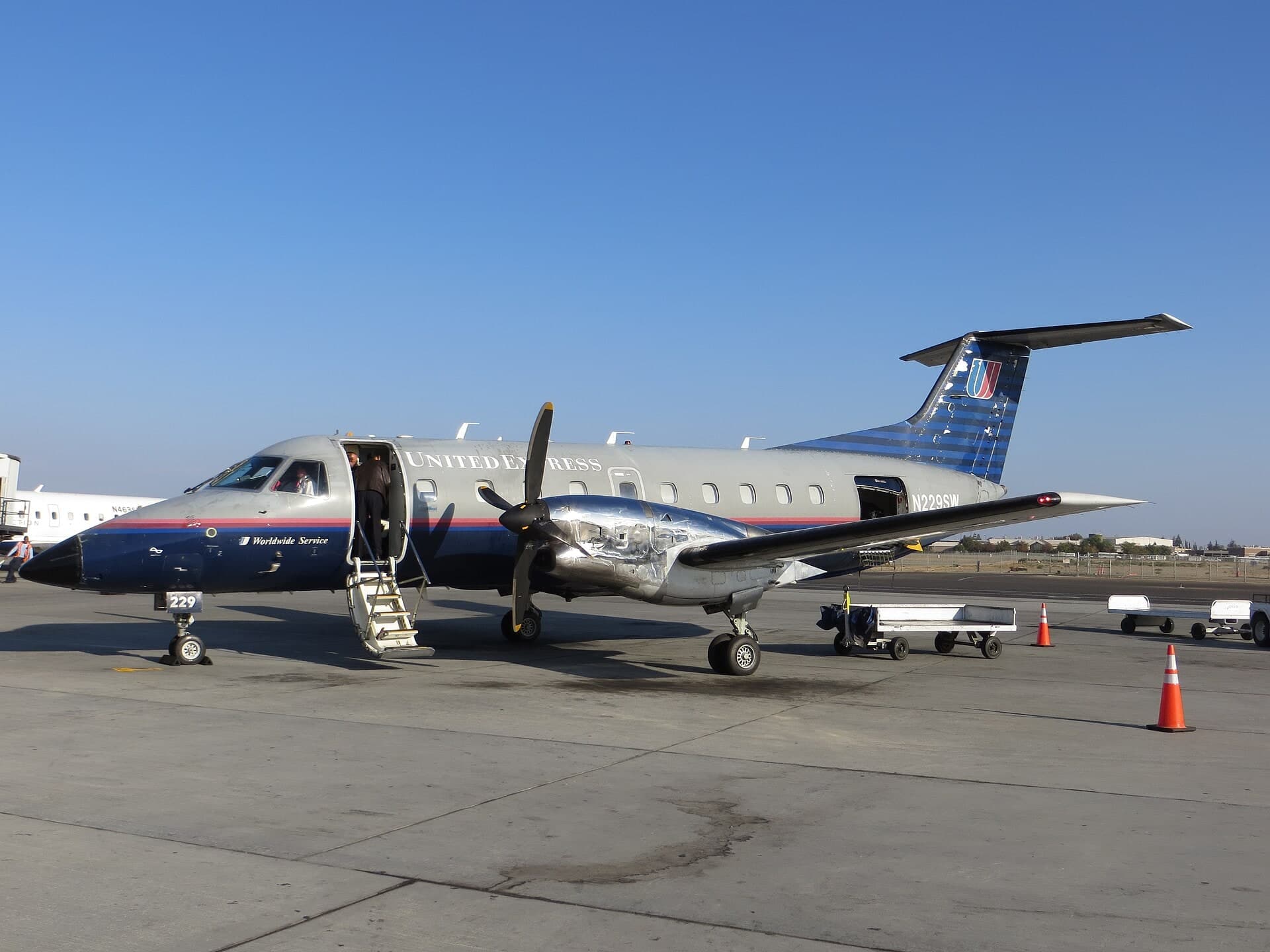 N229SW — Embraer