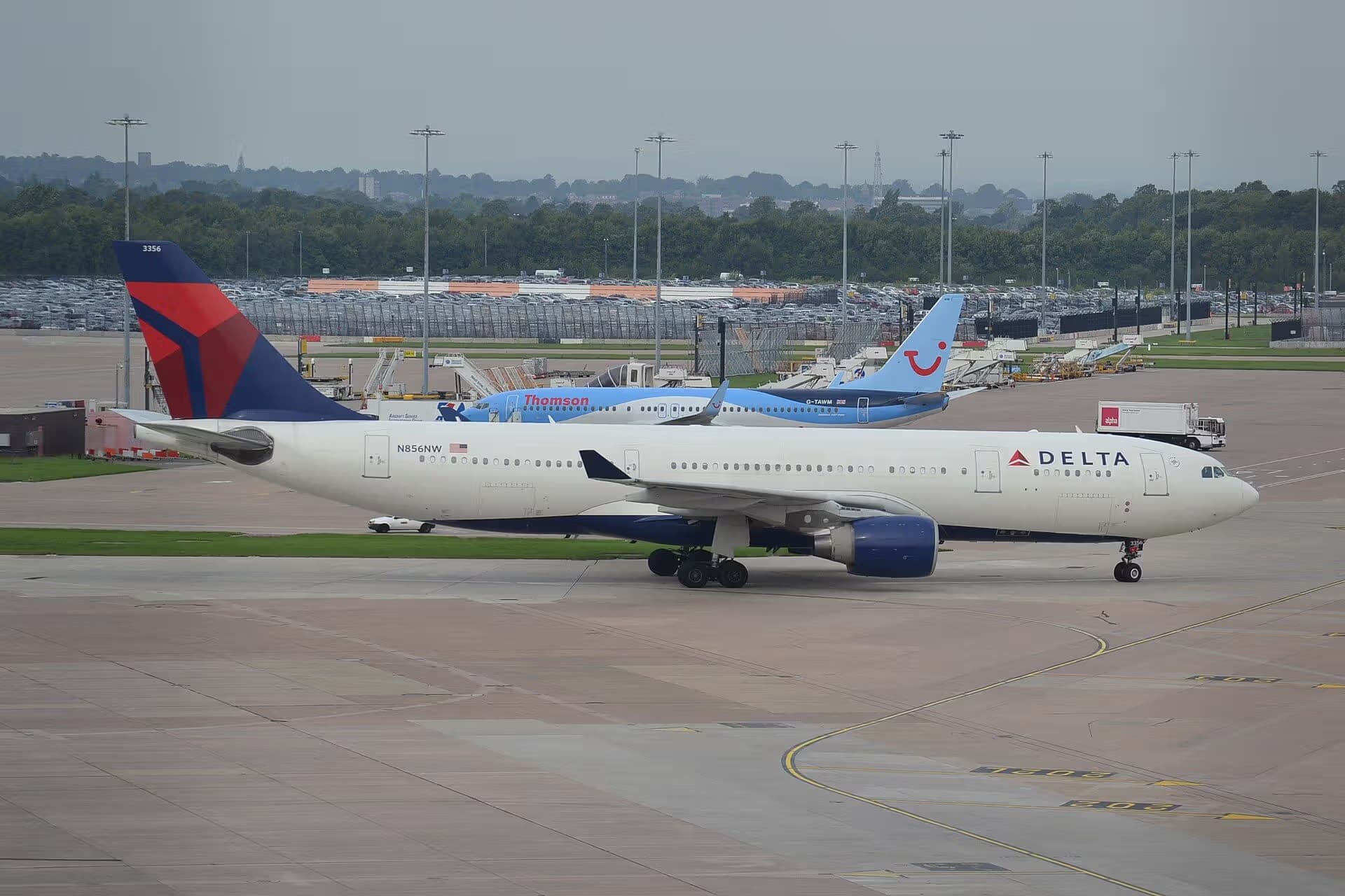 N856NW — Twin-engine aircraft