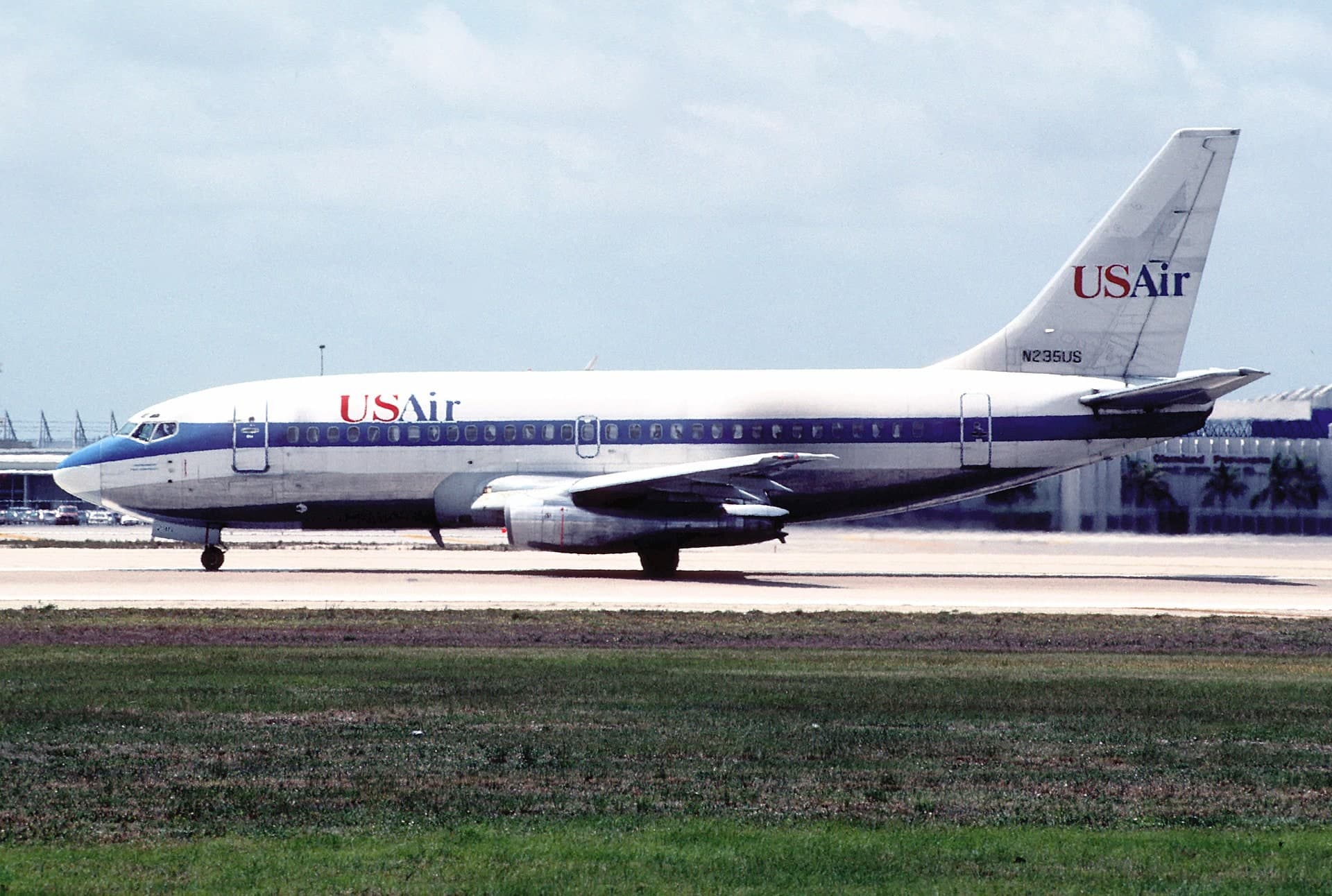 N235US — Boeing