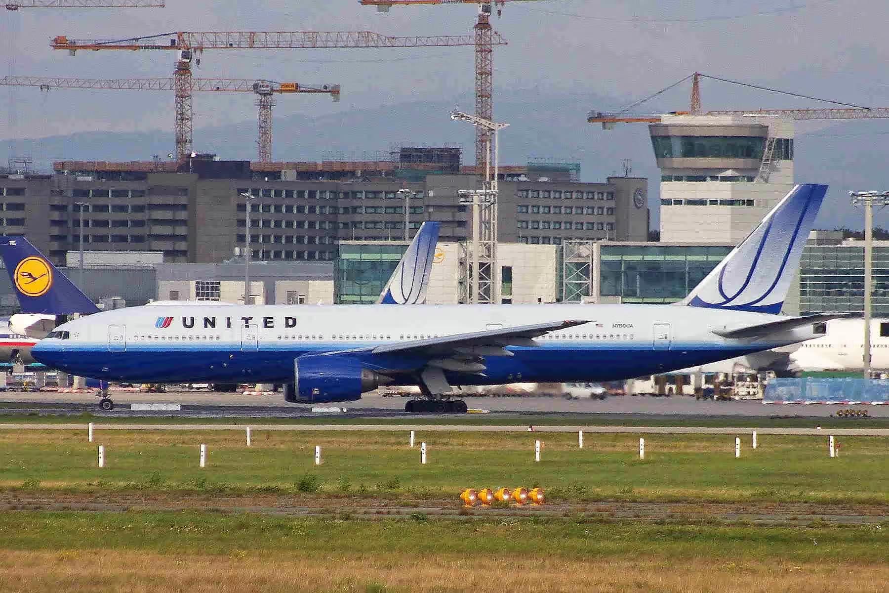 N780UA — Boeing