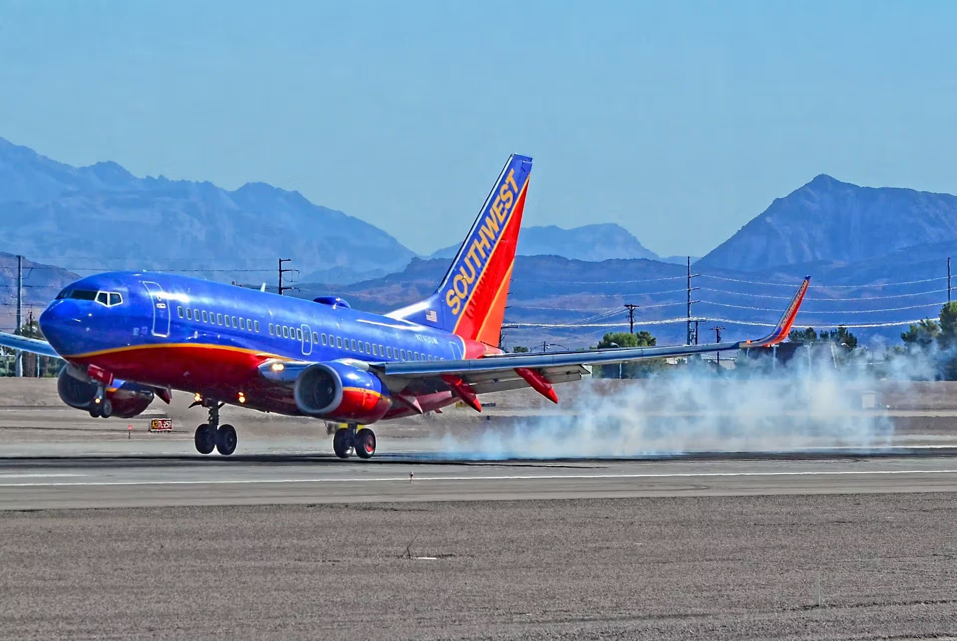 N743SW — Boeing