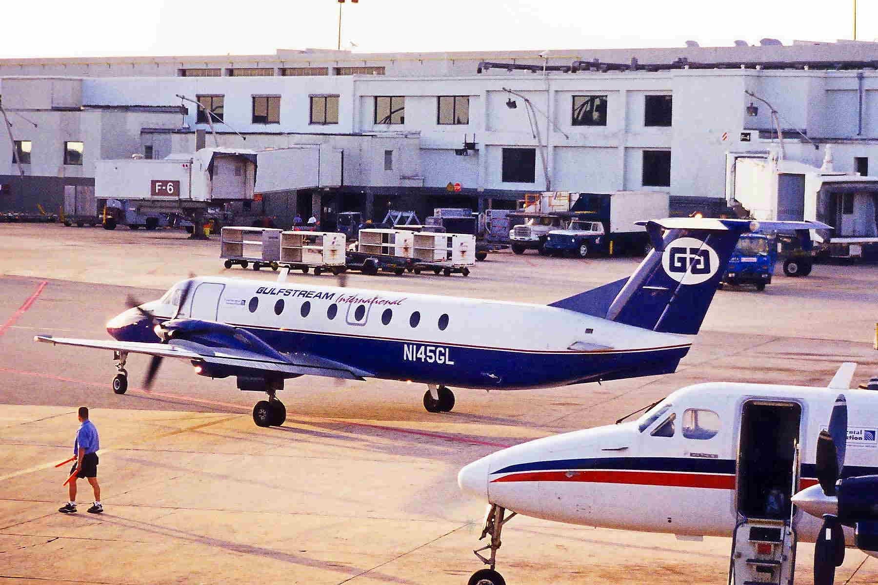 N145GL — Gulfstream