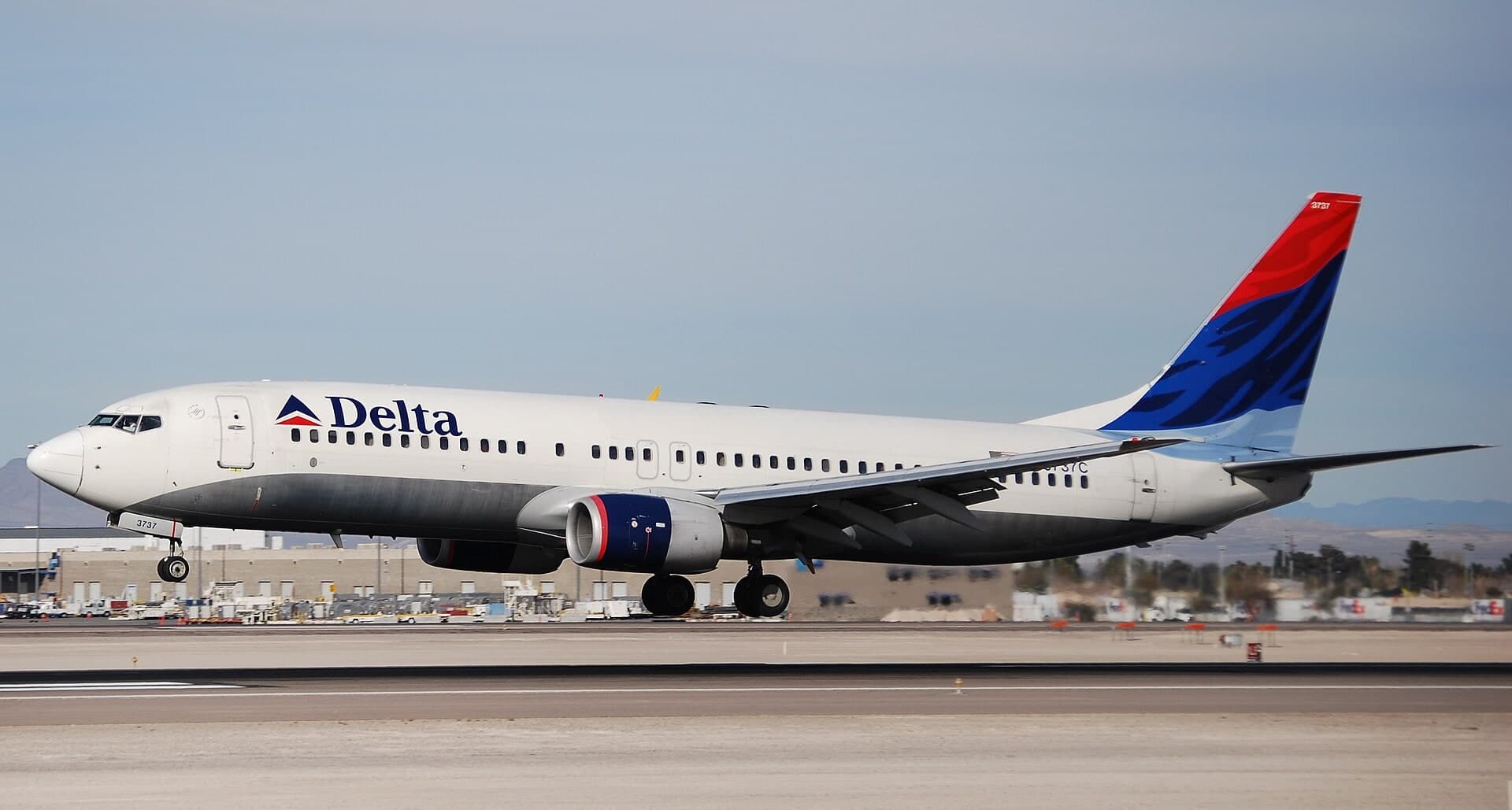 N3737C — Boeing