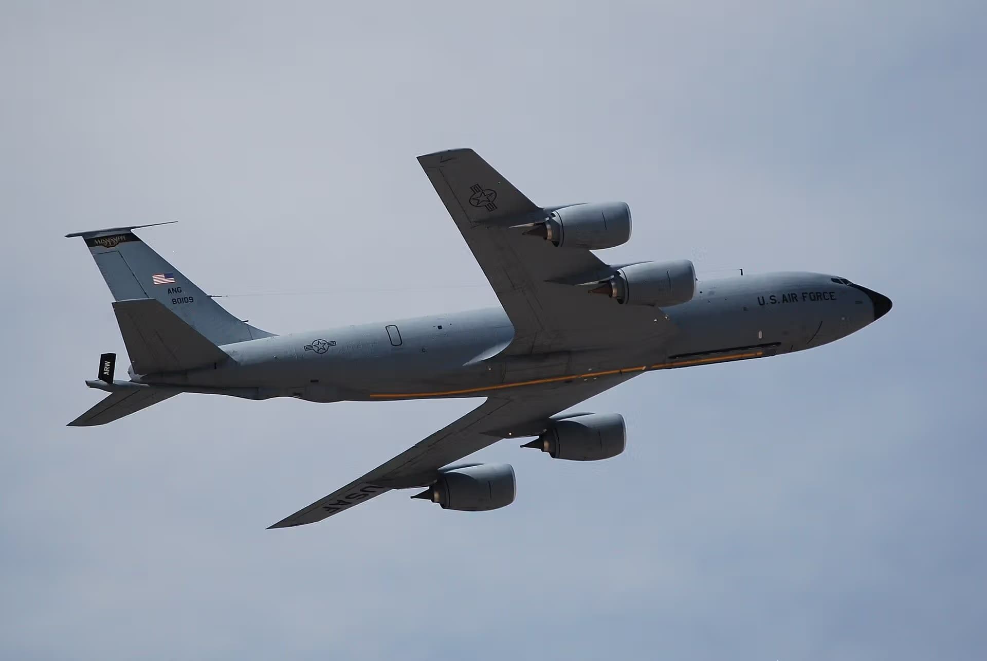 Unidentified — Boeing