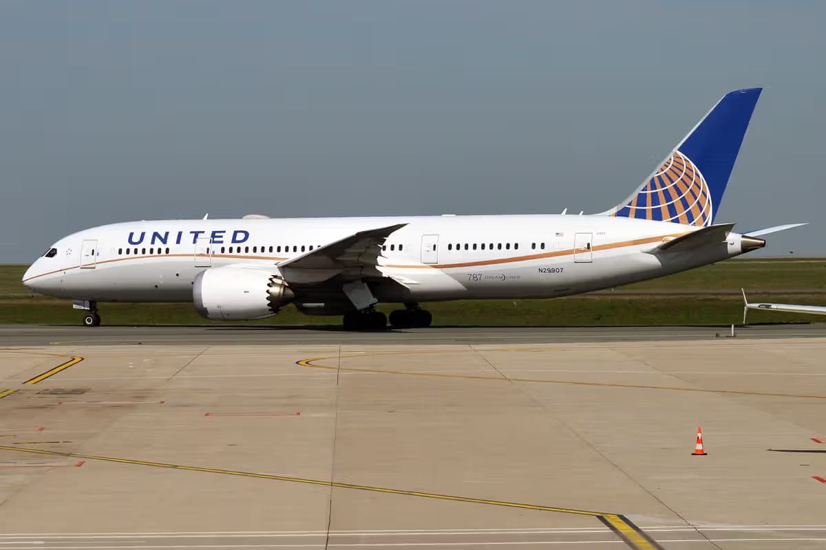 N29907 — Boeing