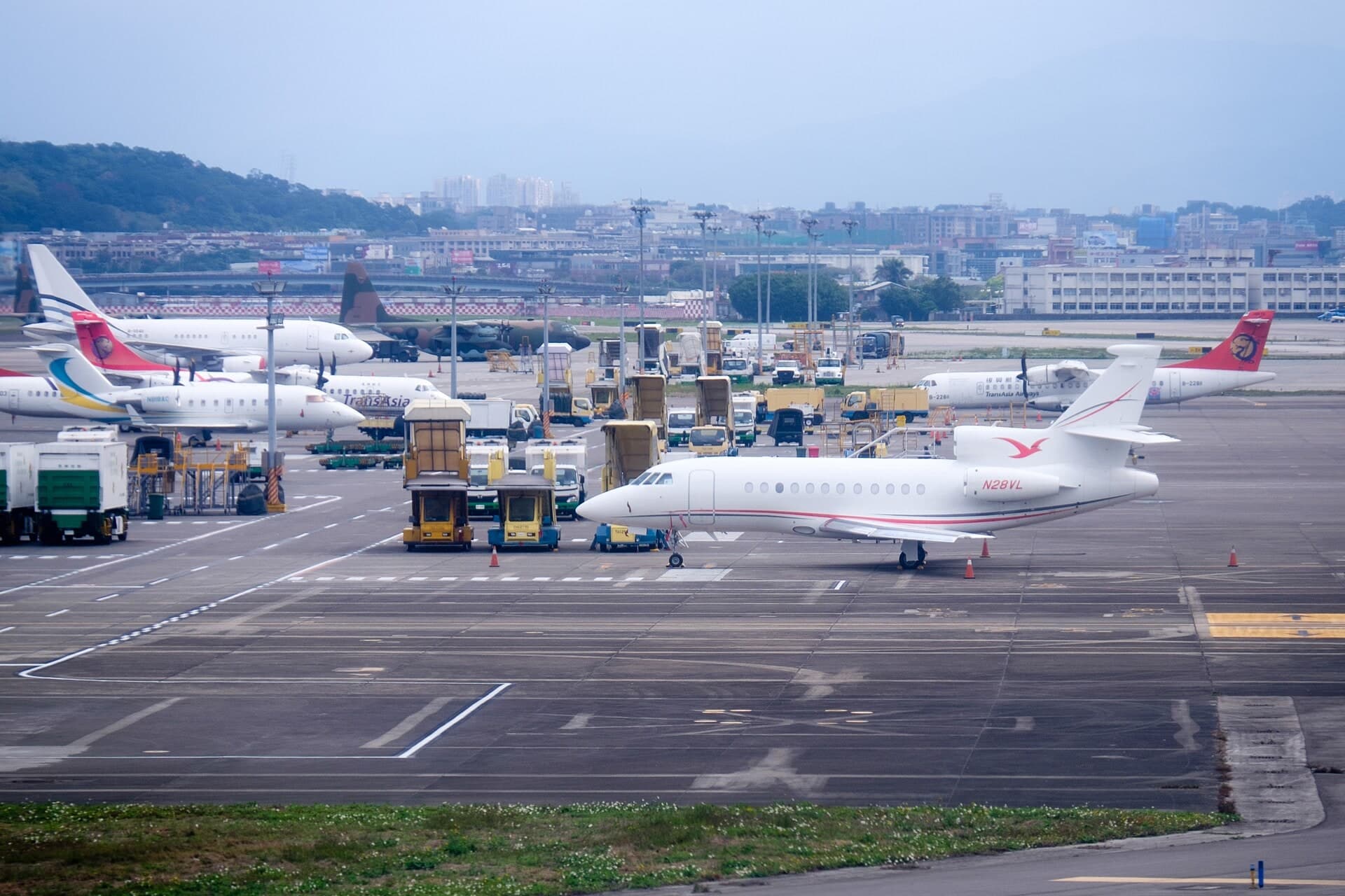 N28VL — Business jet