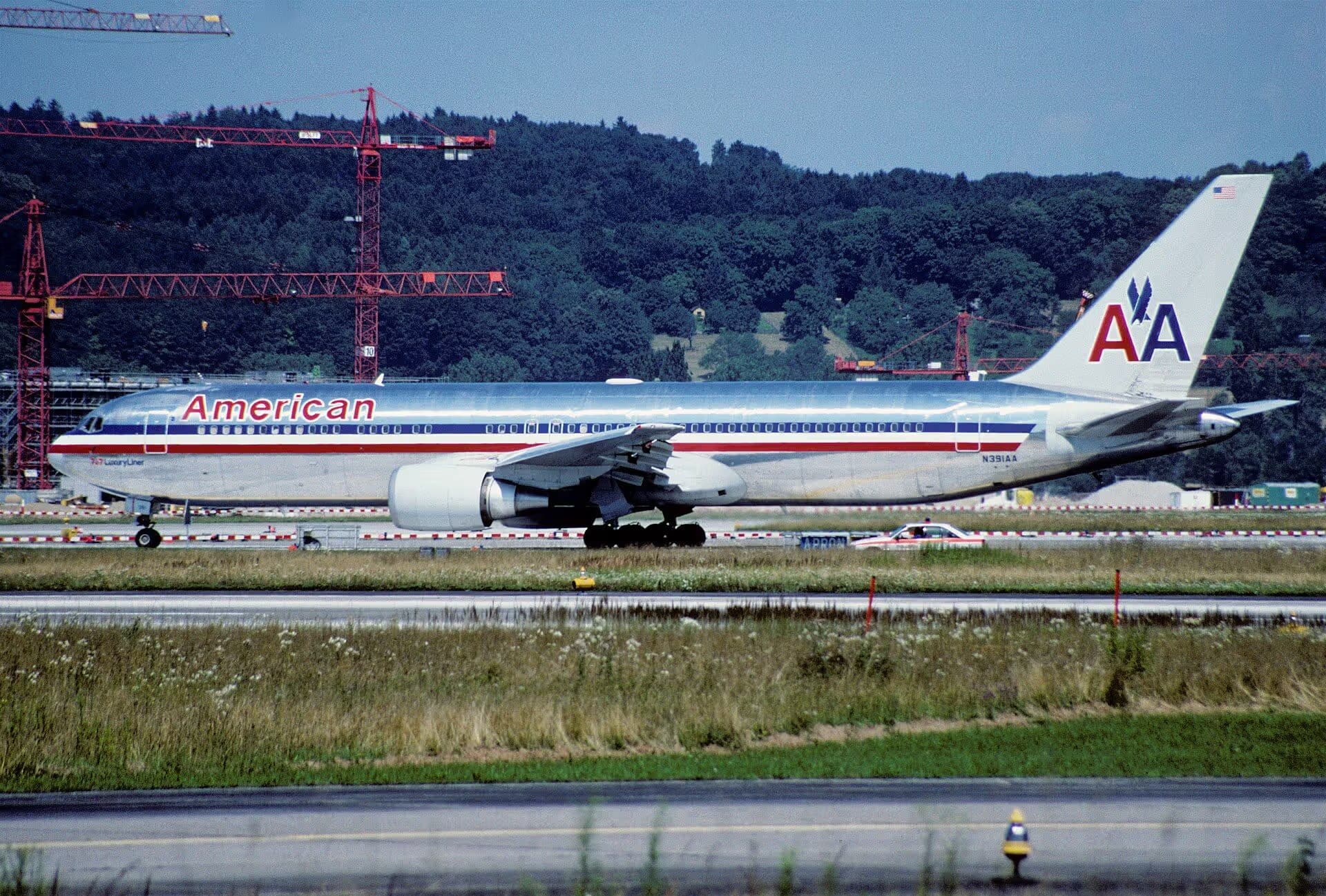 N391AA — Boeing