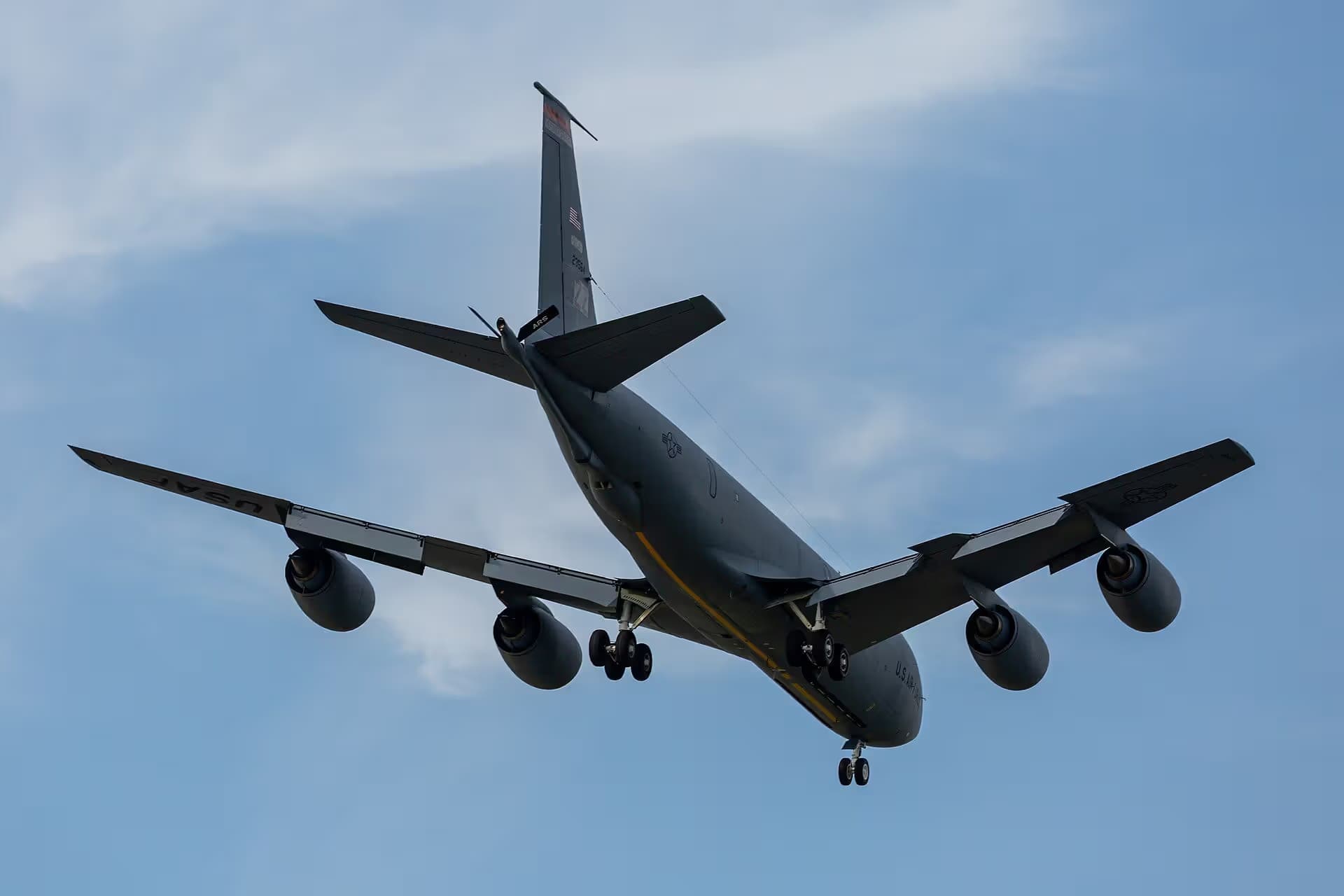 Unidentified — Aircraft