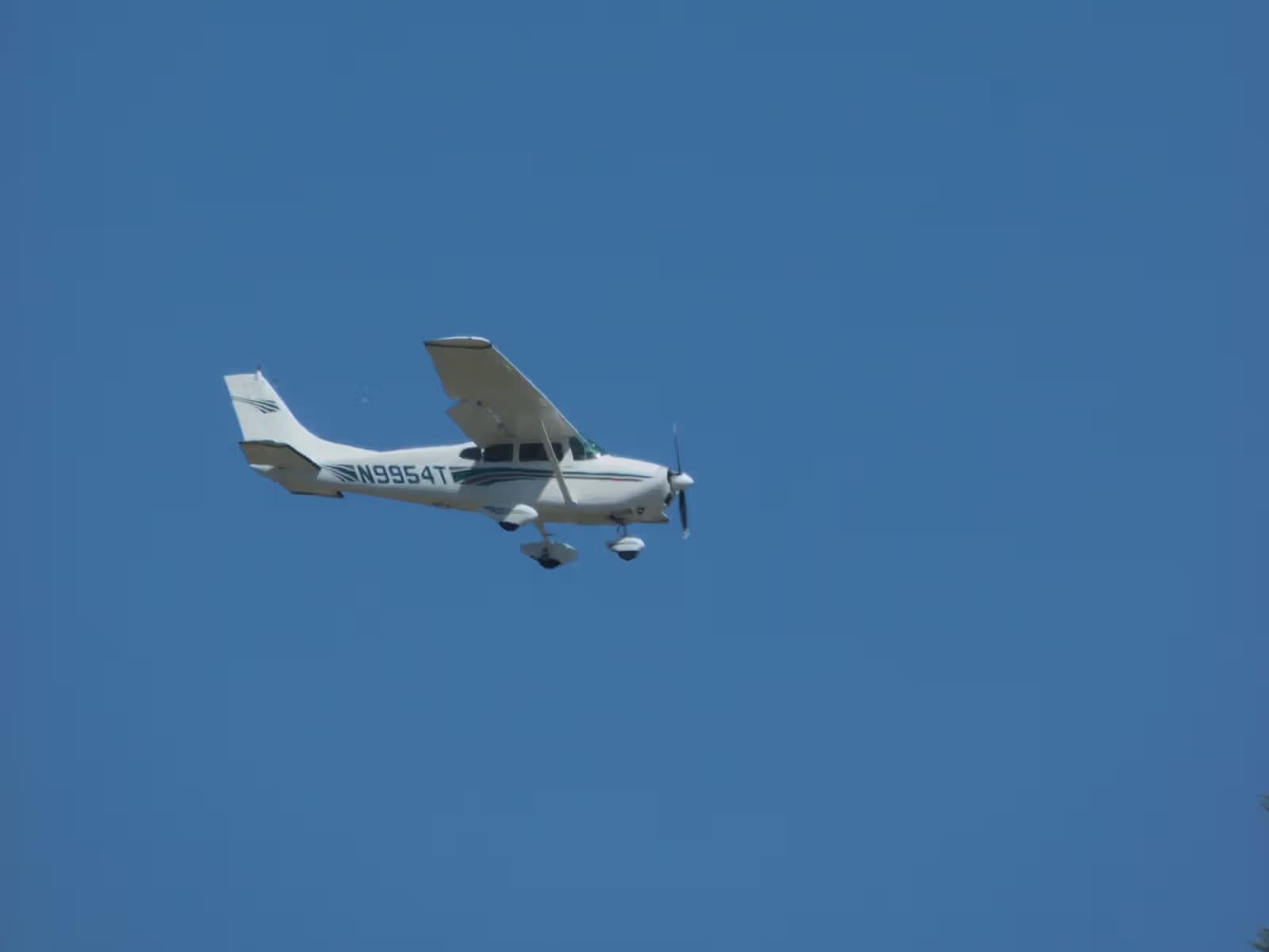 N9954T — Cessna