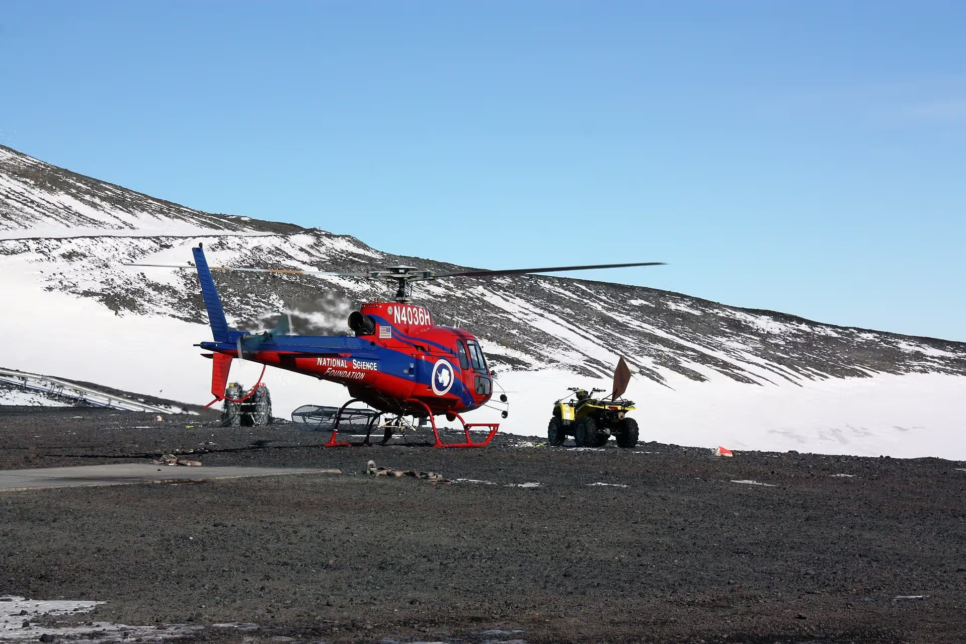 N4036H — Helicopter