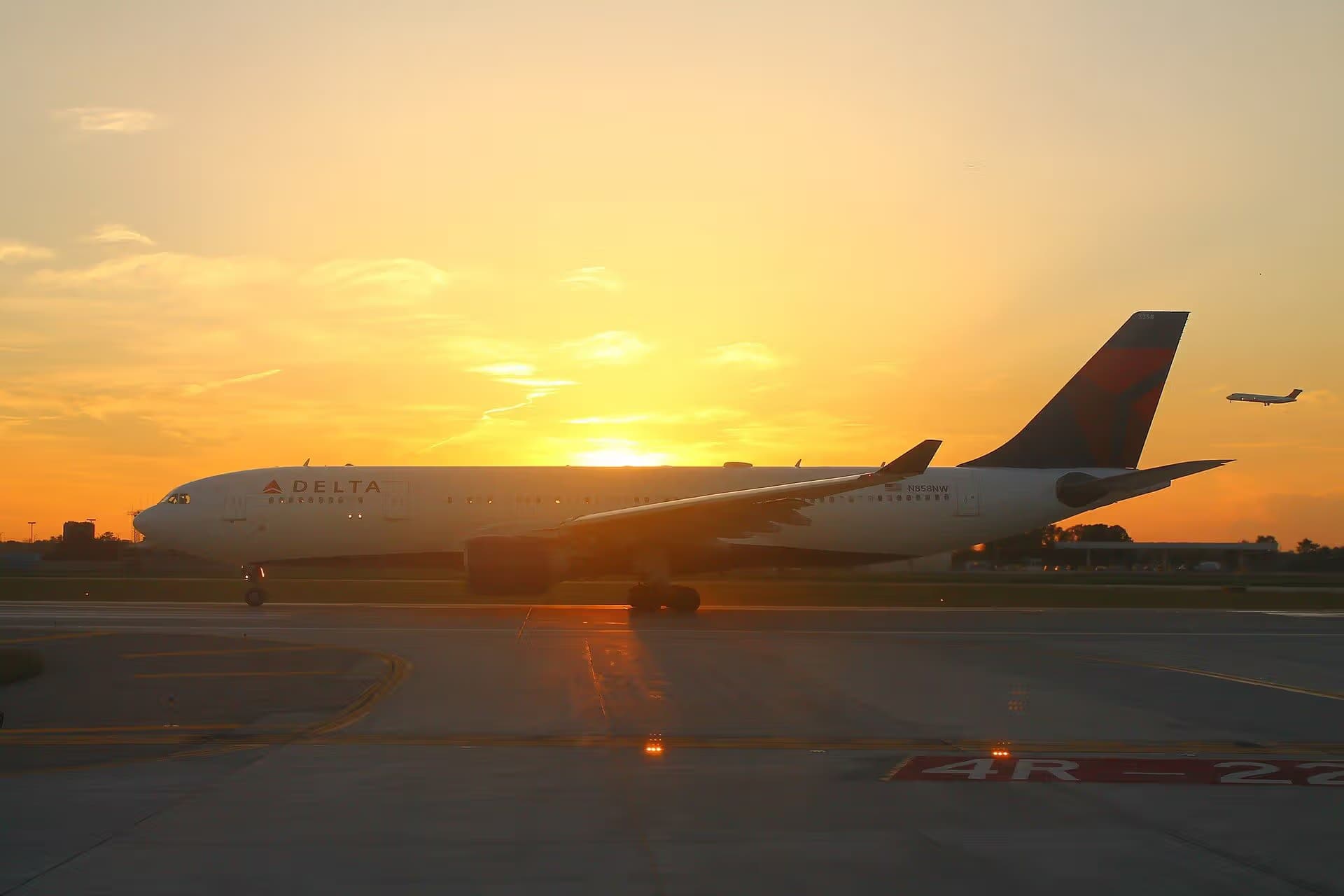 N858NW — Airbus