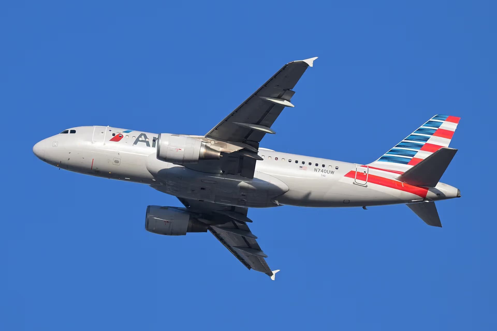 N740UW — Airbus