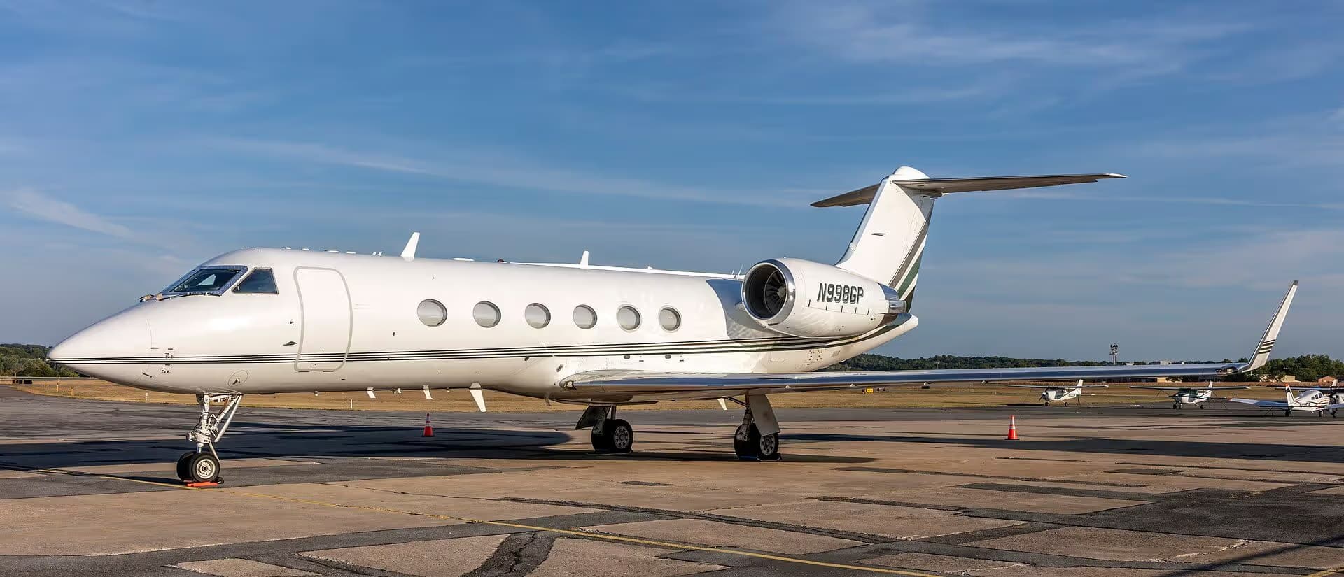 N998GP — Business jet