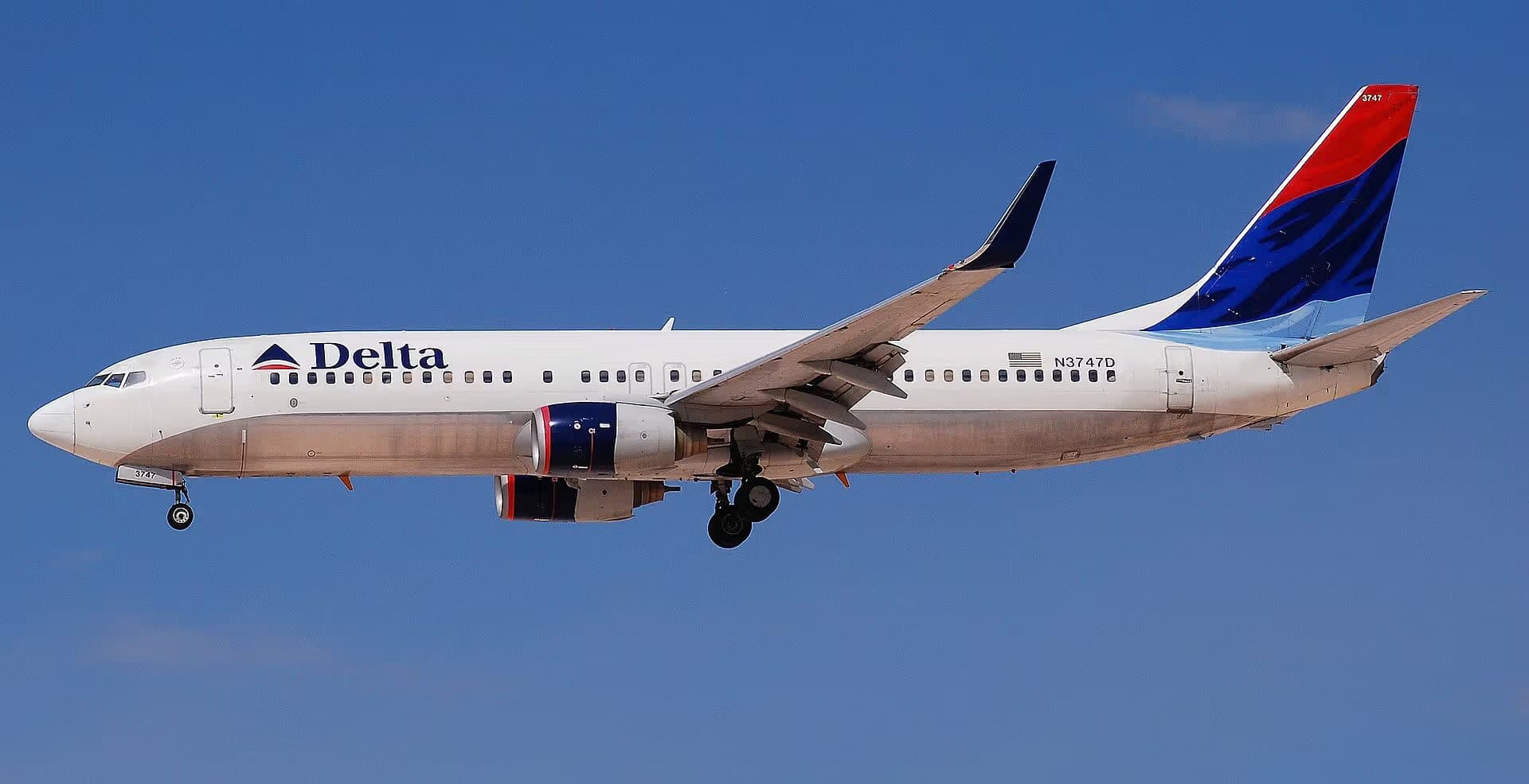 N3747D — Boeing