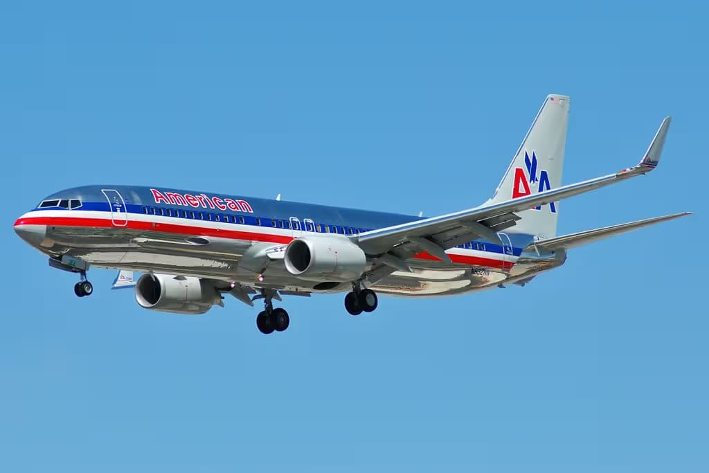 N832NN — Boeing