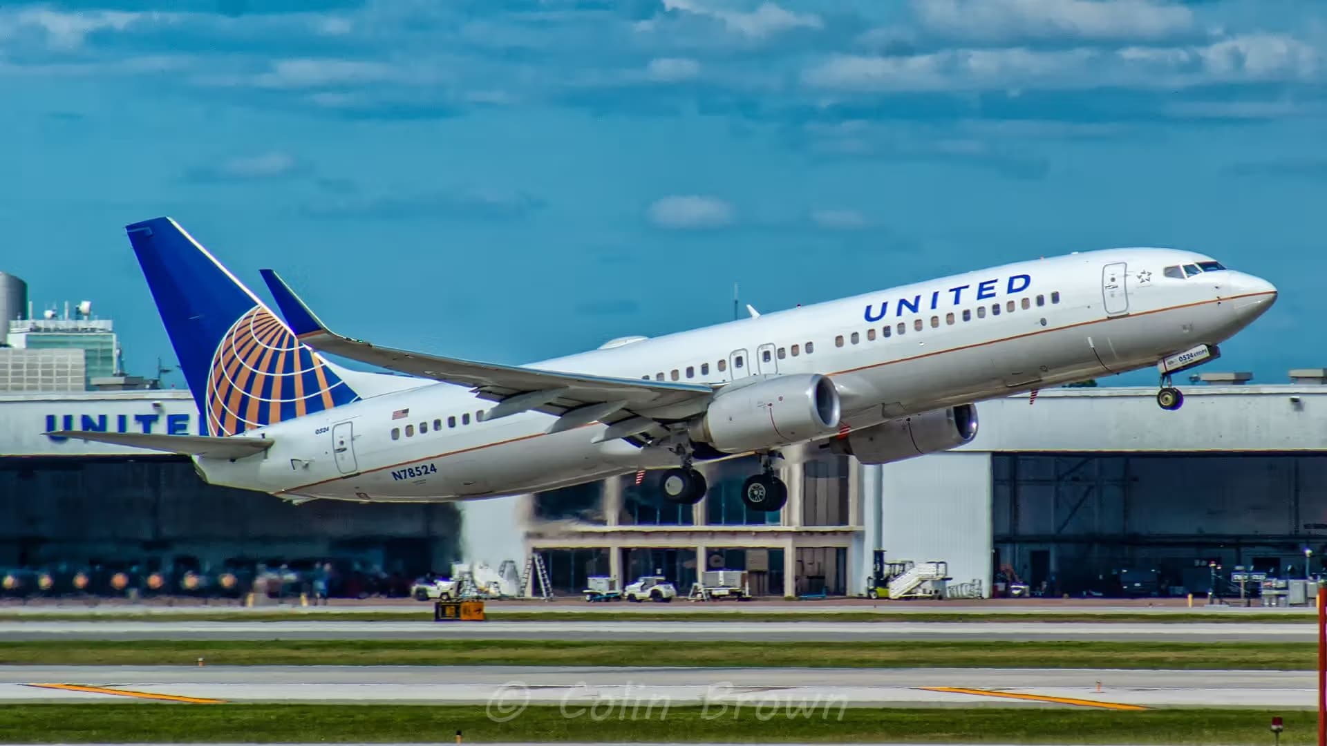 N78524 — Boeing