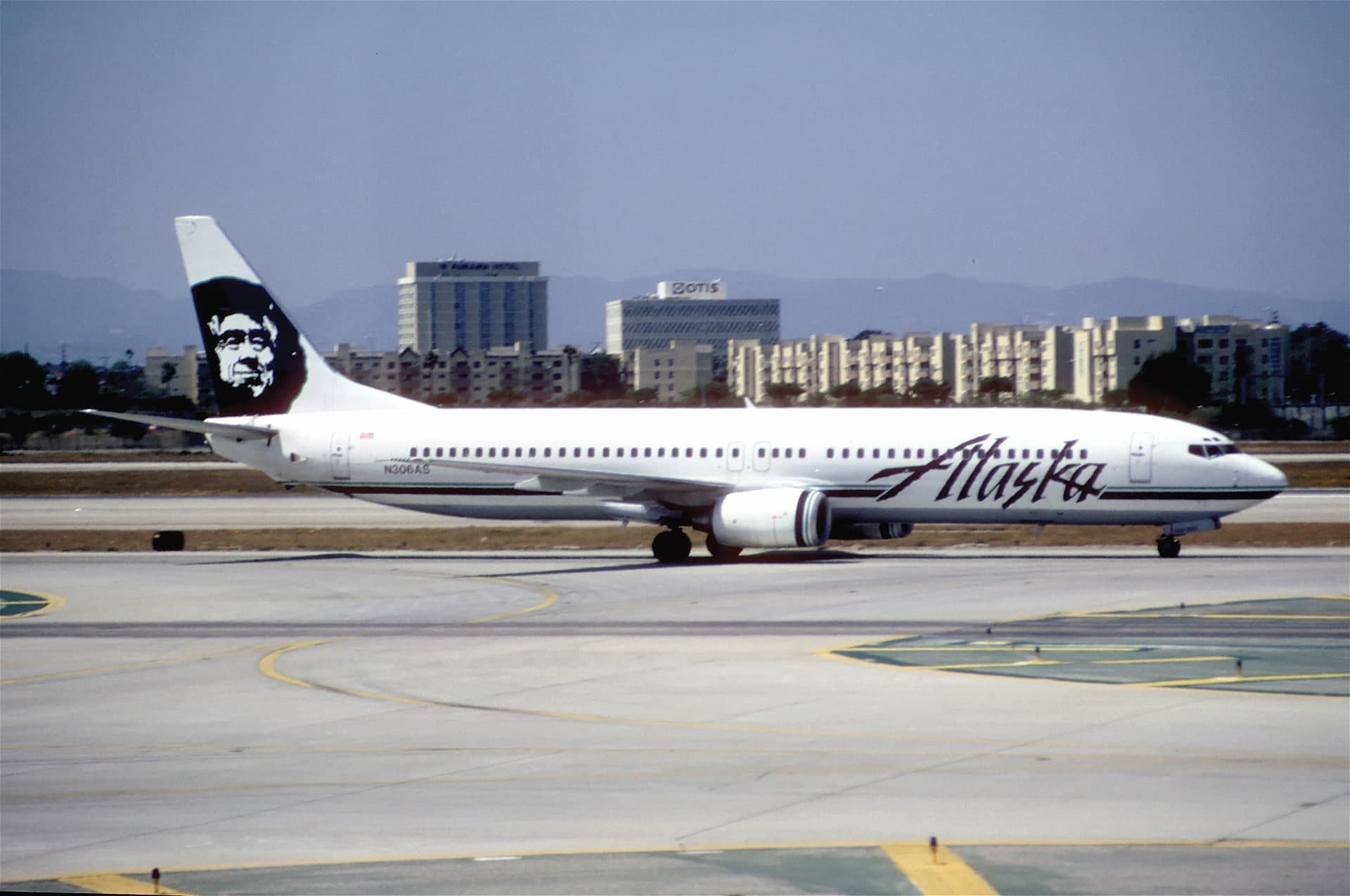 N306AS — Boeing