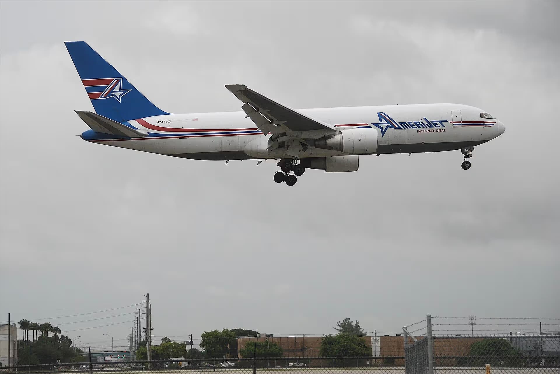 N741AX — Boeing