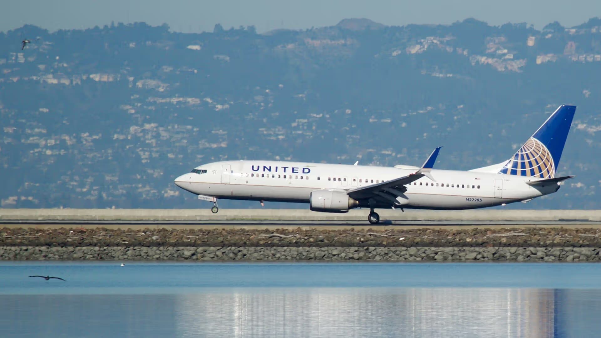 N27205 — Boeing