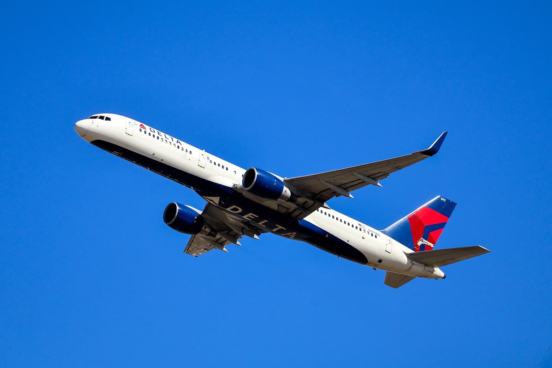 N693DL — Boeing