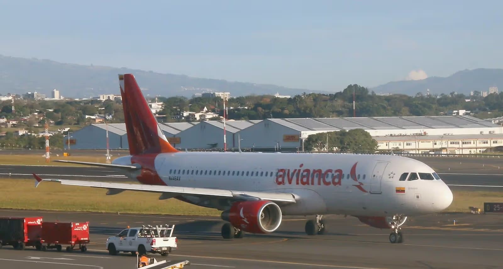 N446AV — Airbus