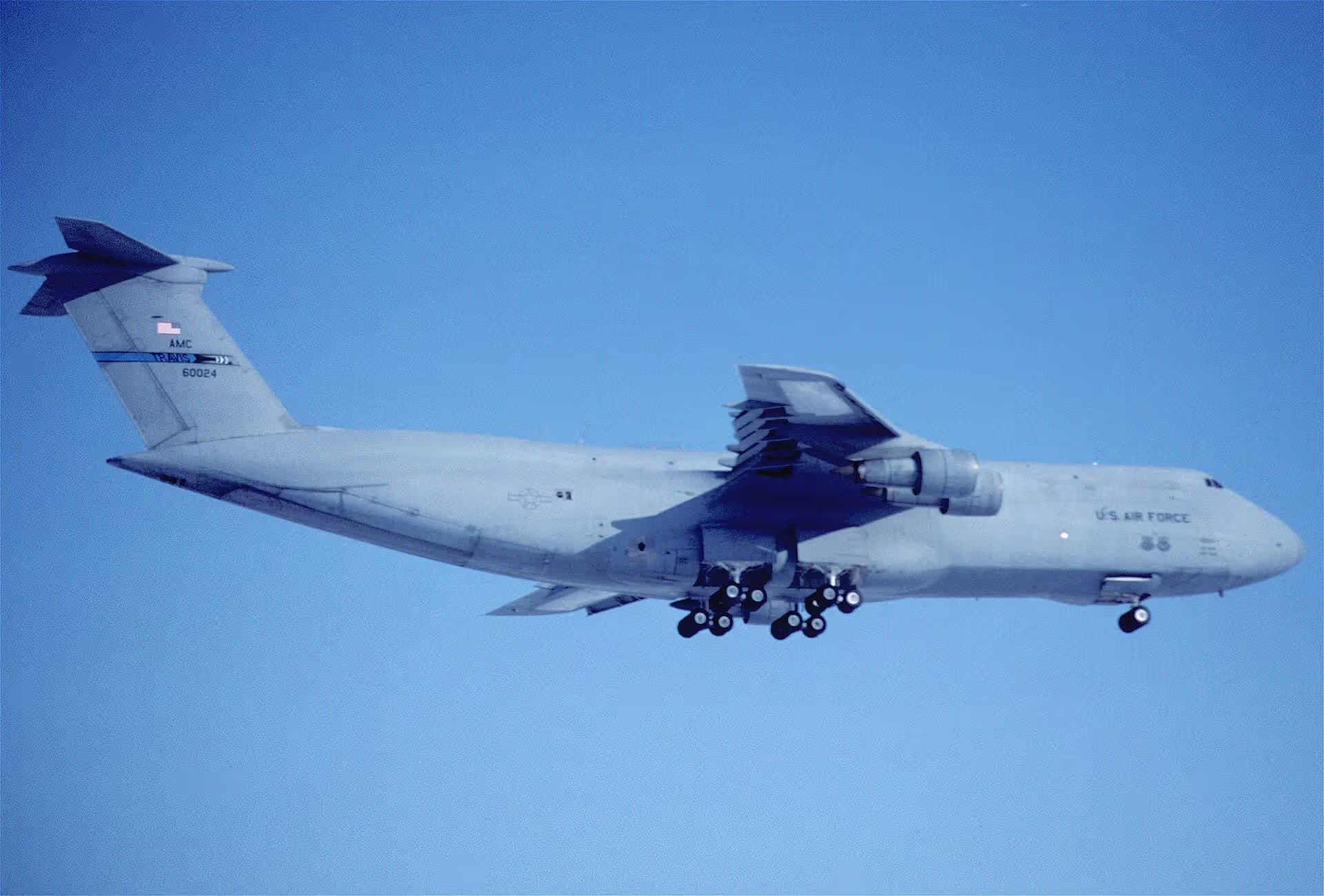 Unidentified — Aircraft