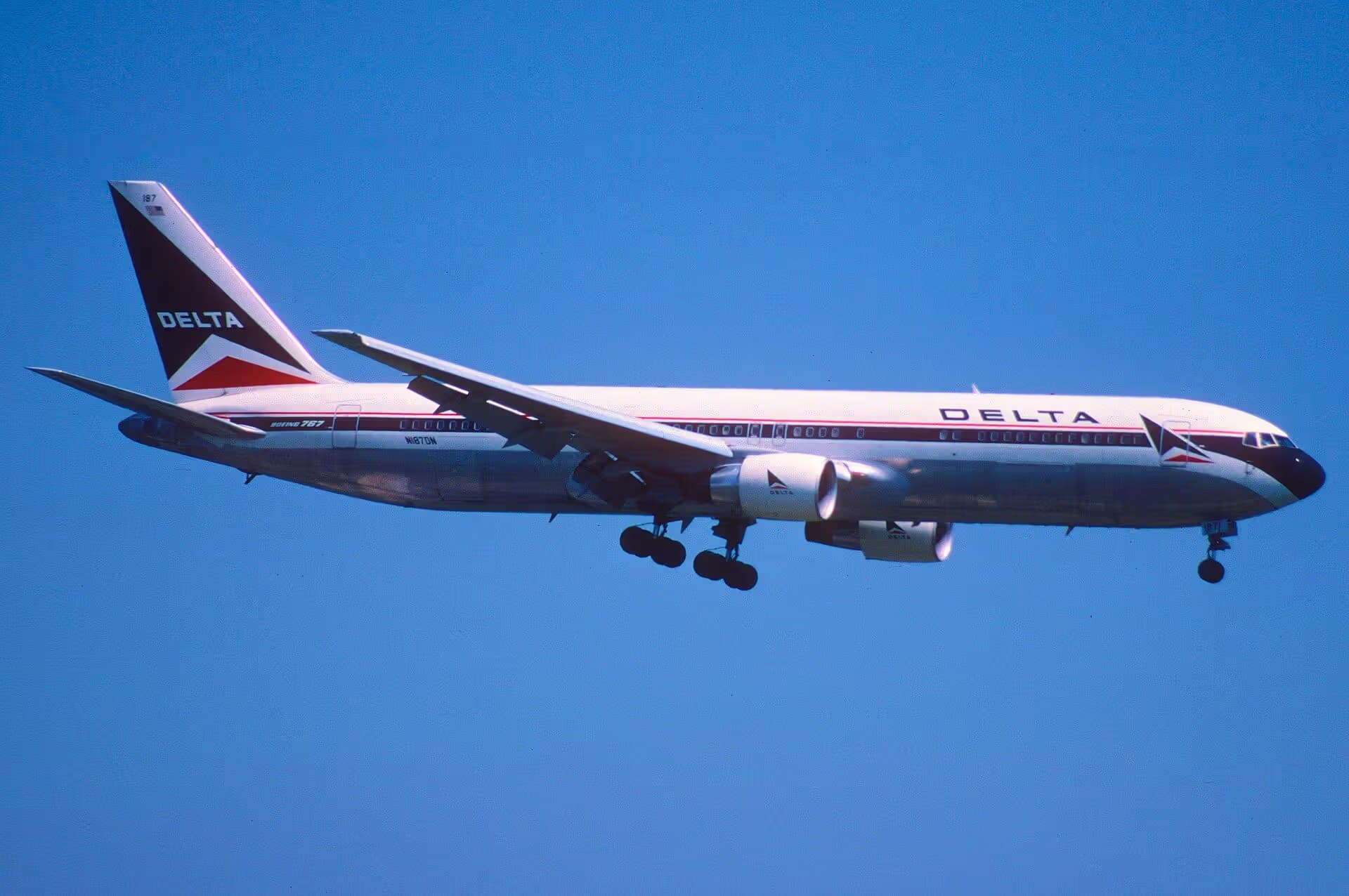 N187DN — Boeing