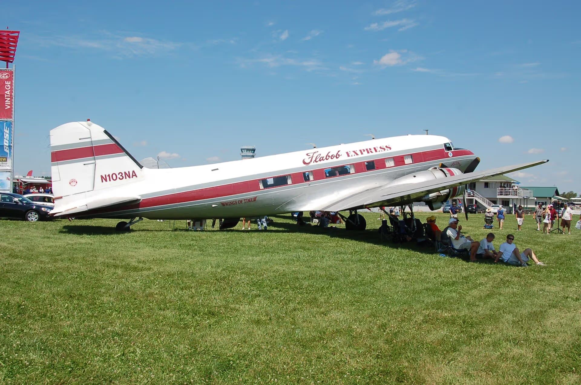 N103NA — Douglas