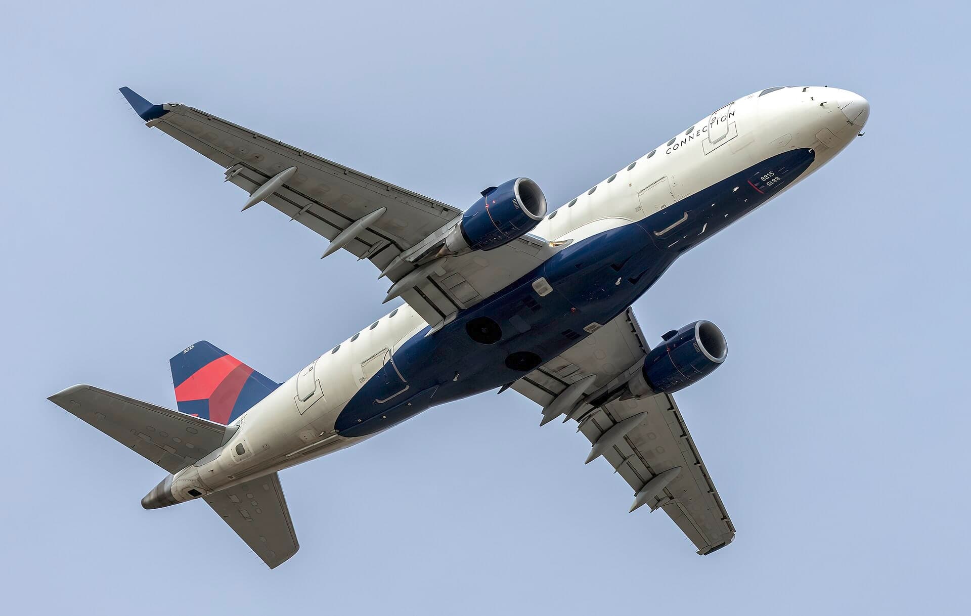 N815MD — Twin-engine aircraft