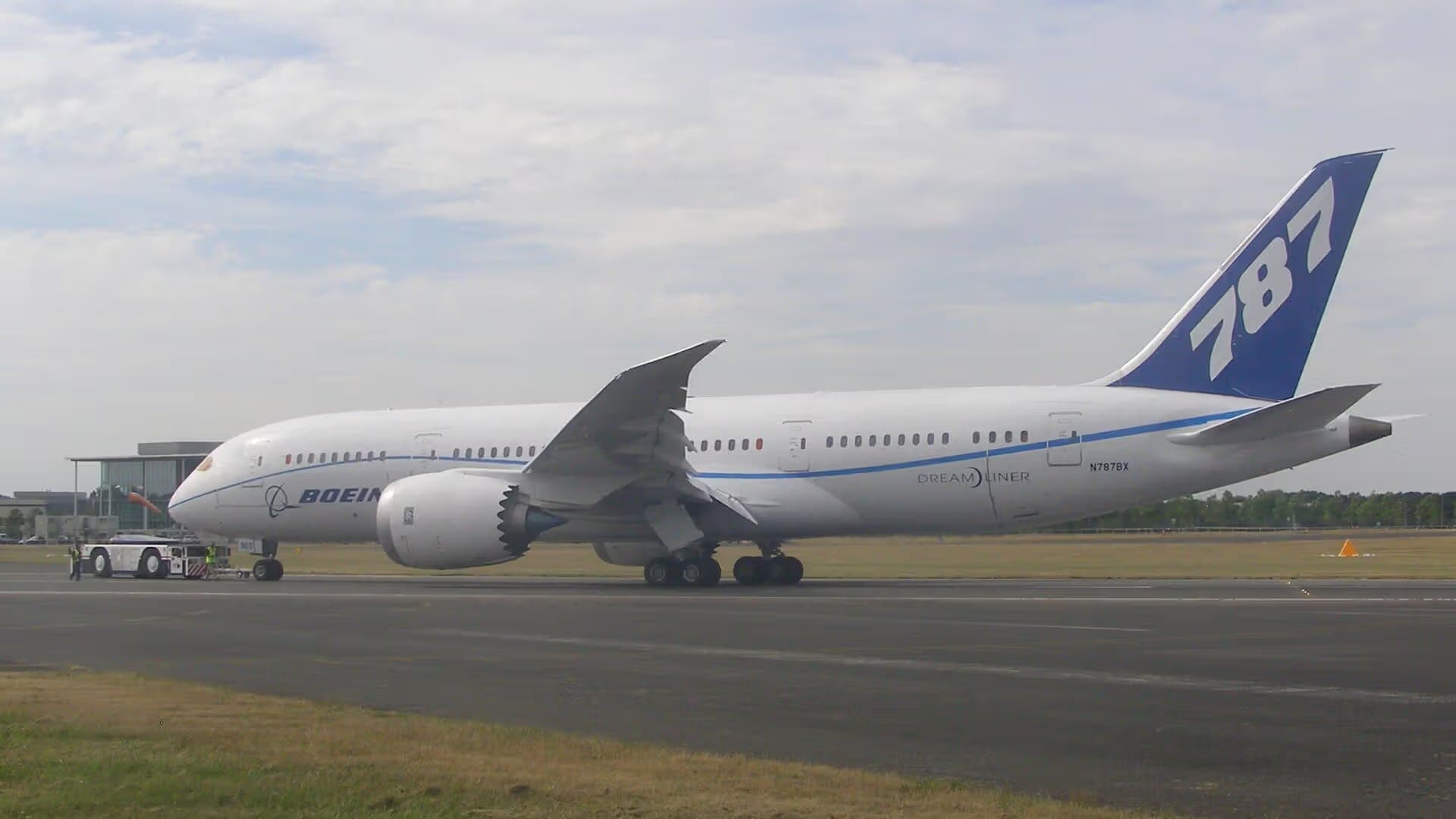 N787BX — Boeing